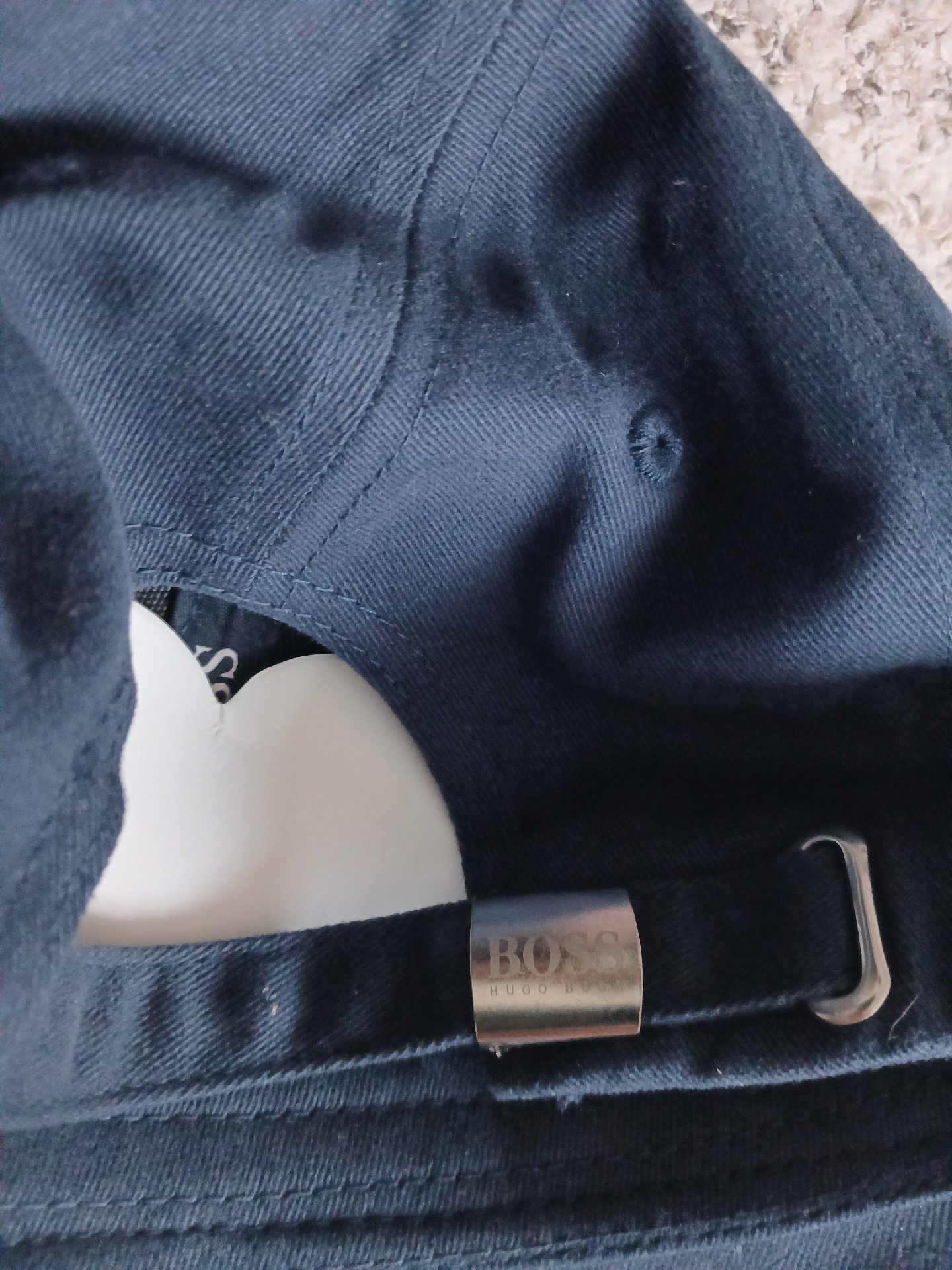 Hugo boss unisex cap, NAVY , Hugo Boss, One Size, New condition — preloved on SilentSale®