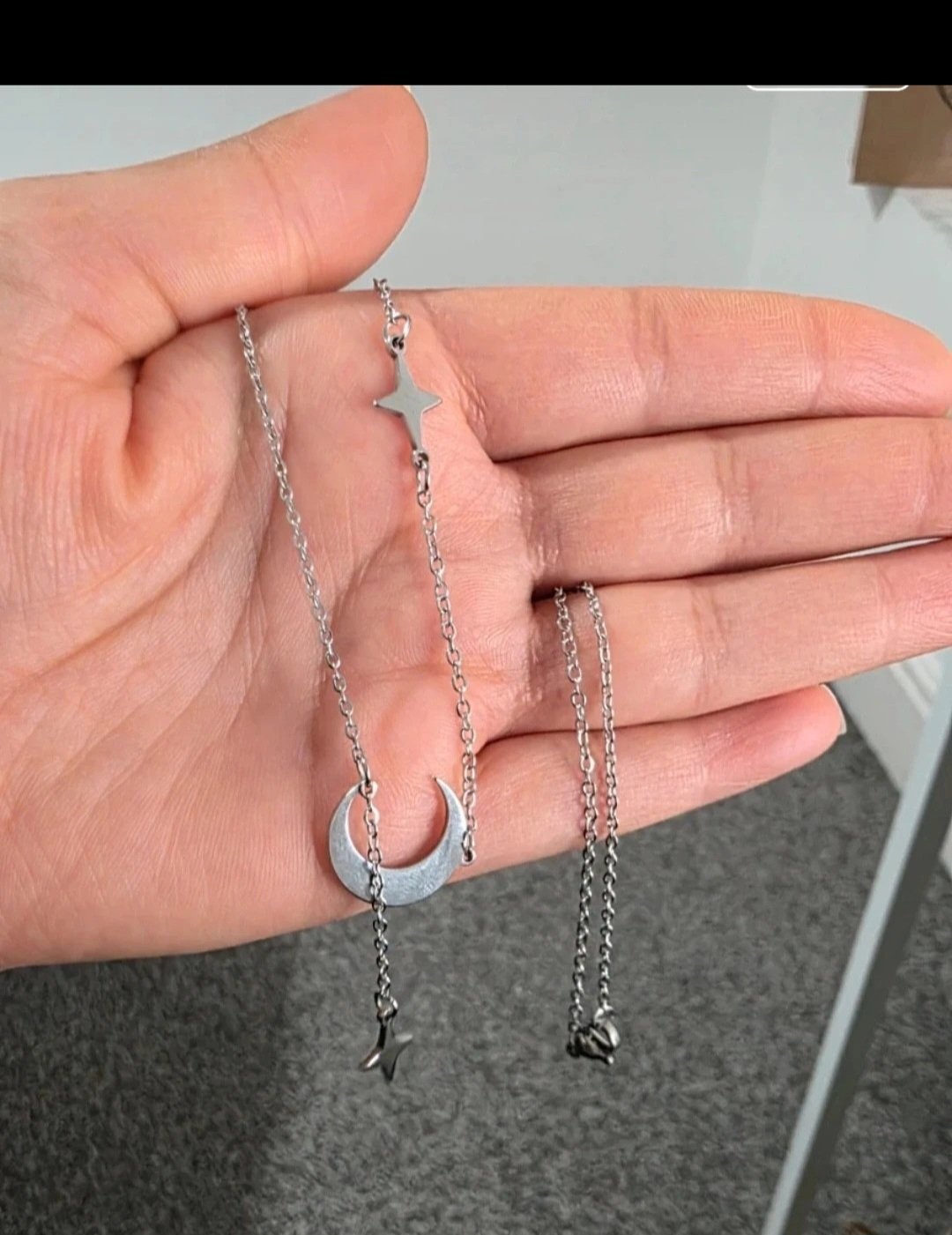 Adjustable silver moon and star necklace , Unbranded, One Size, New condition — preloved on SilentSale®