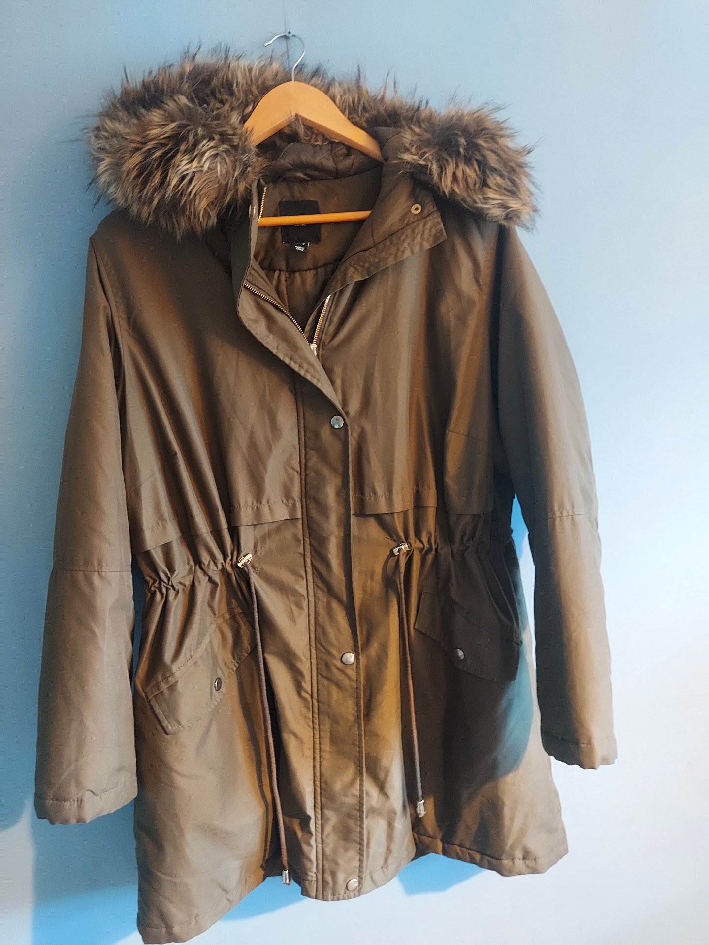 New Look Curves Brown Faux Fur Hooded Parka Coat – UK 20, New Look, 20, Excellent condition — preloved on SilentSale®