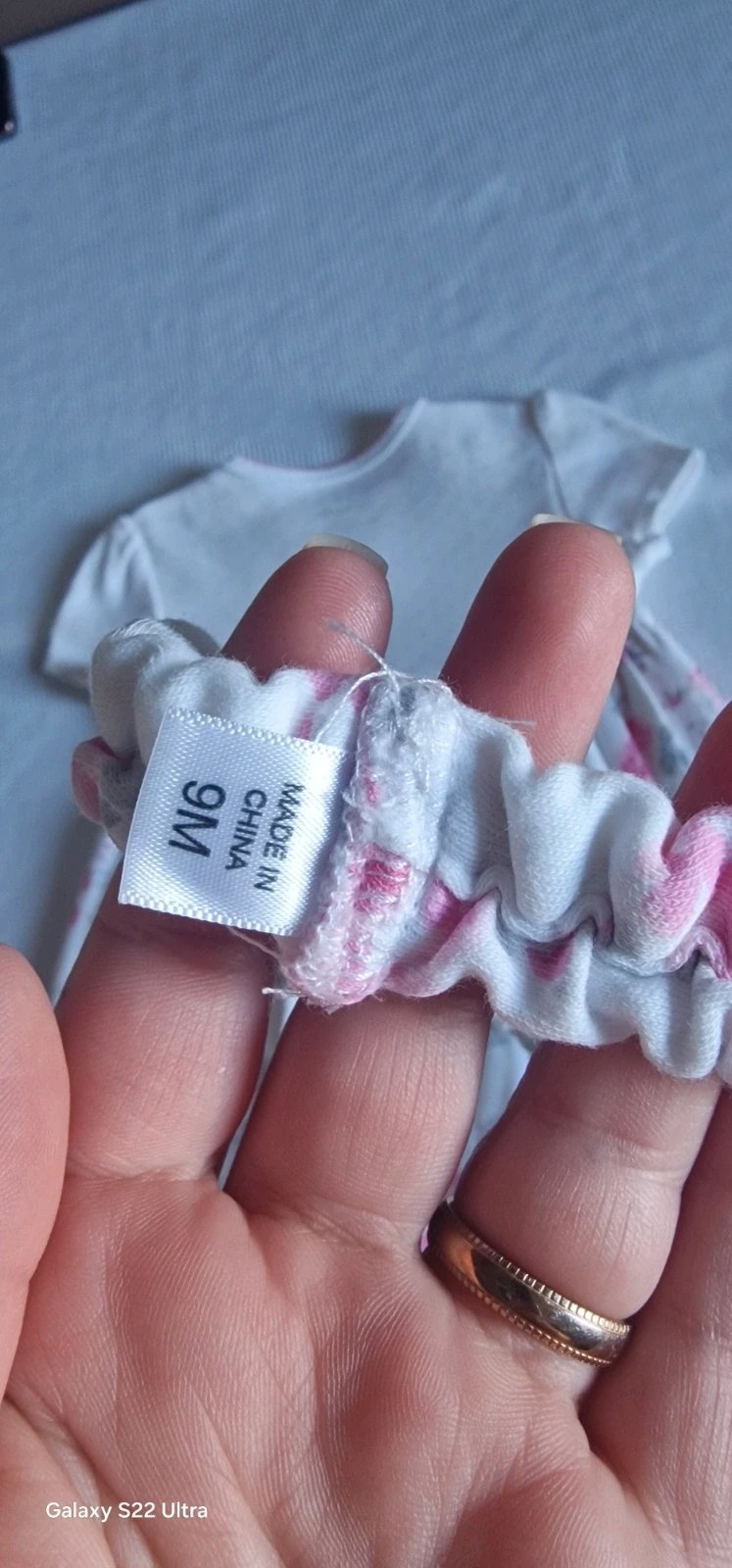 Girls dress, Little Me, 6-9 months / 68 cm, Excellent condition — preloved on SilentSale®