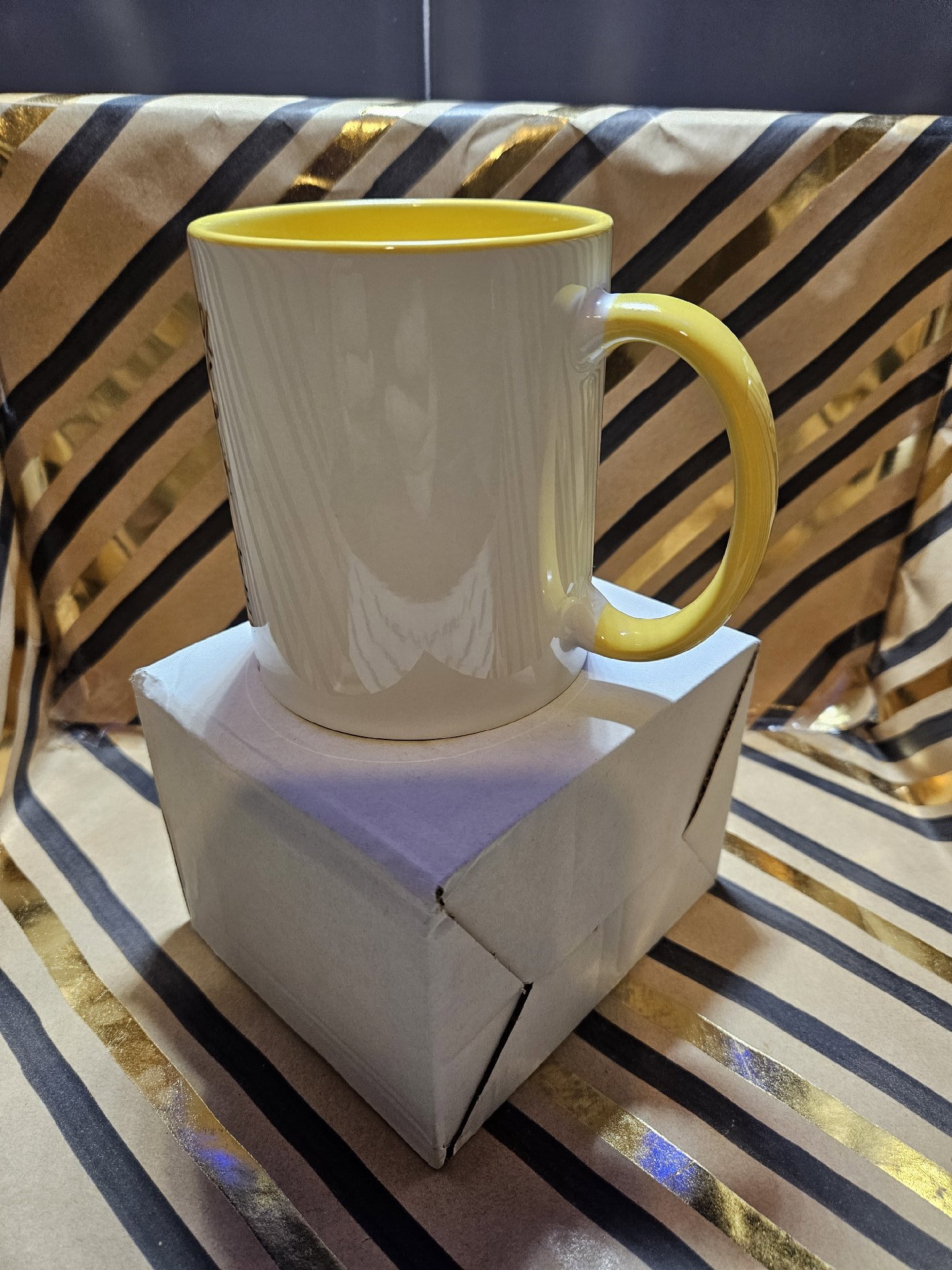 Ceramic Mug with Humorous Highland Cow Design, Unbranded, One Size, New condition — preloved on SilentSale®