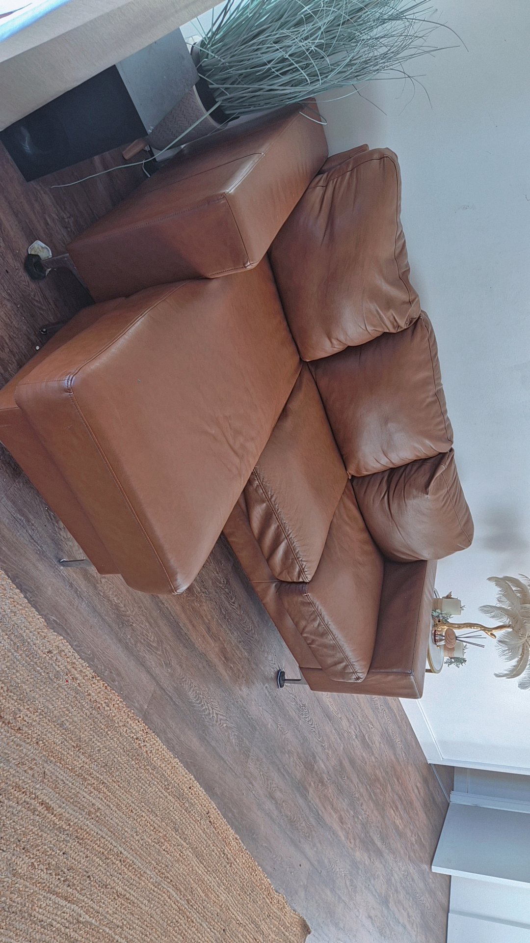 Brown Leather Corner Sofa, Unbranded, One Size, Excellent condition — preloved on SilentSale®
