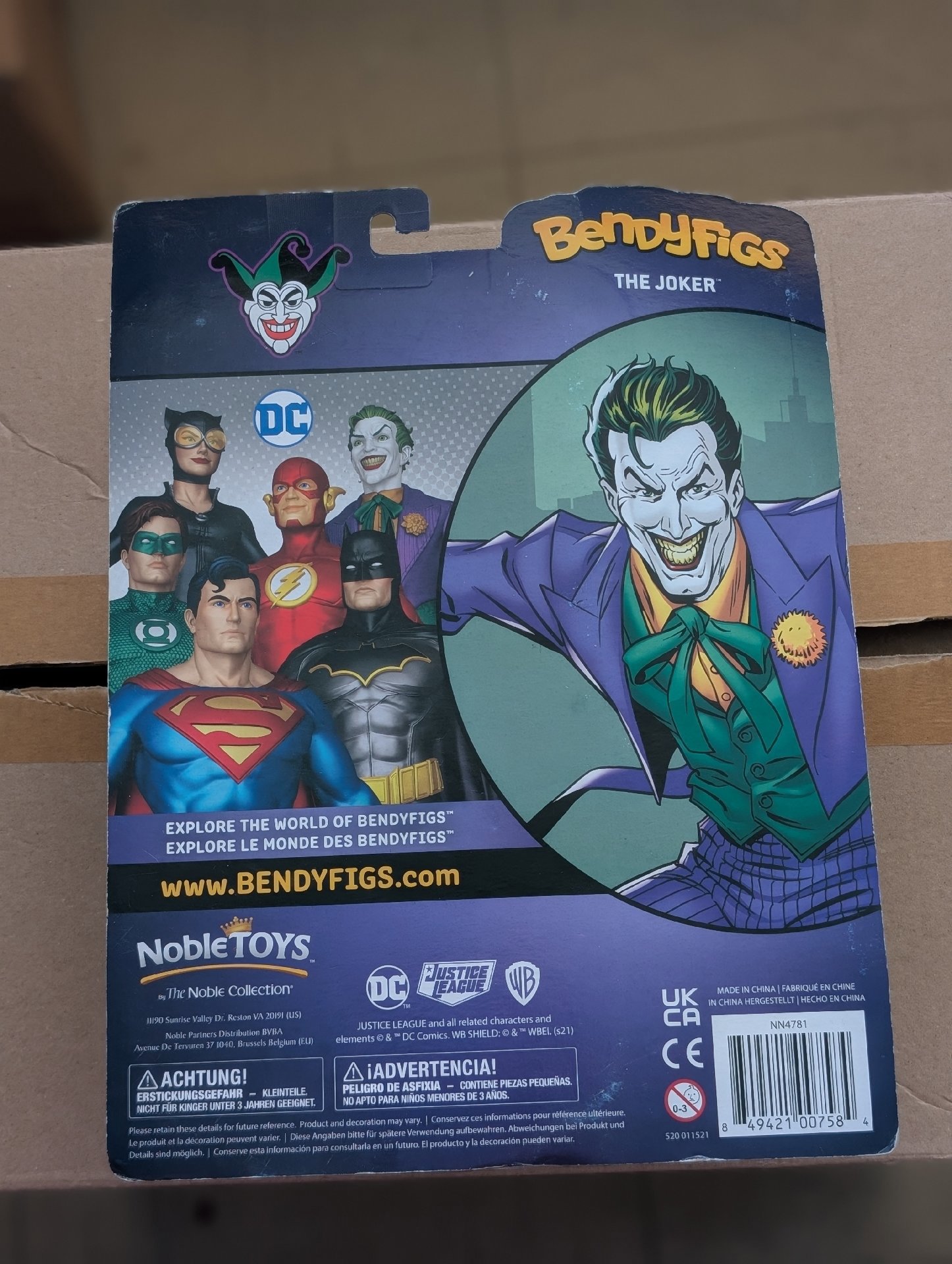 Bendyfigs DC The Joker Collectible Figure with Stand, Bendyfigs, Small, Excellent condition — preloved on SilentSale®