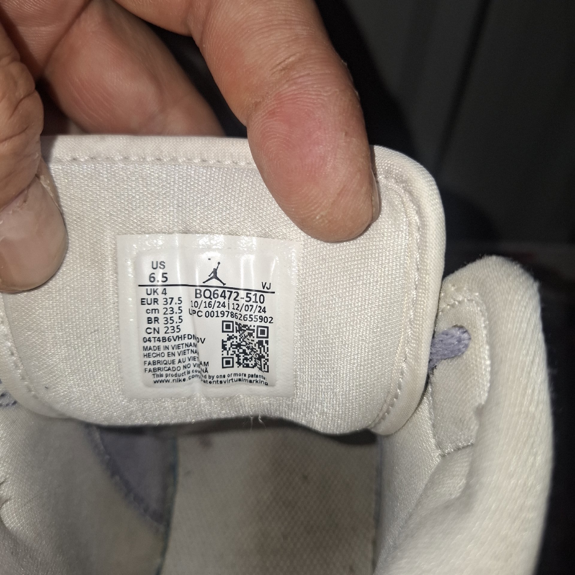 Air Jordan 1 Mid White and Grey Trainers – UK 4, Nike, 4, Excellent condition — preloved on SilentSale®