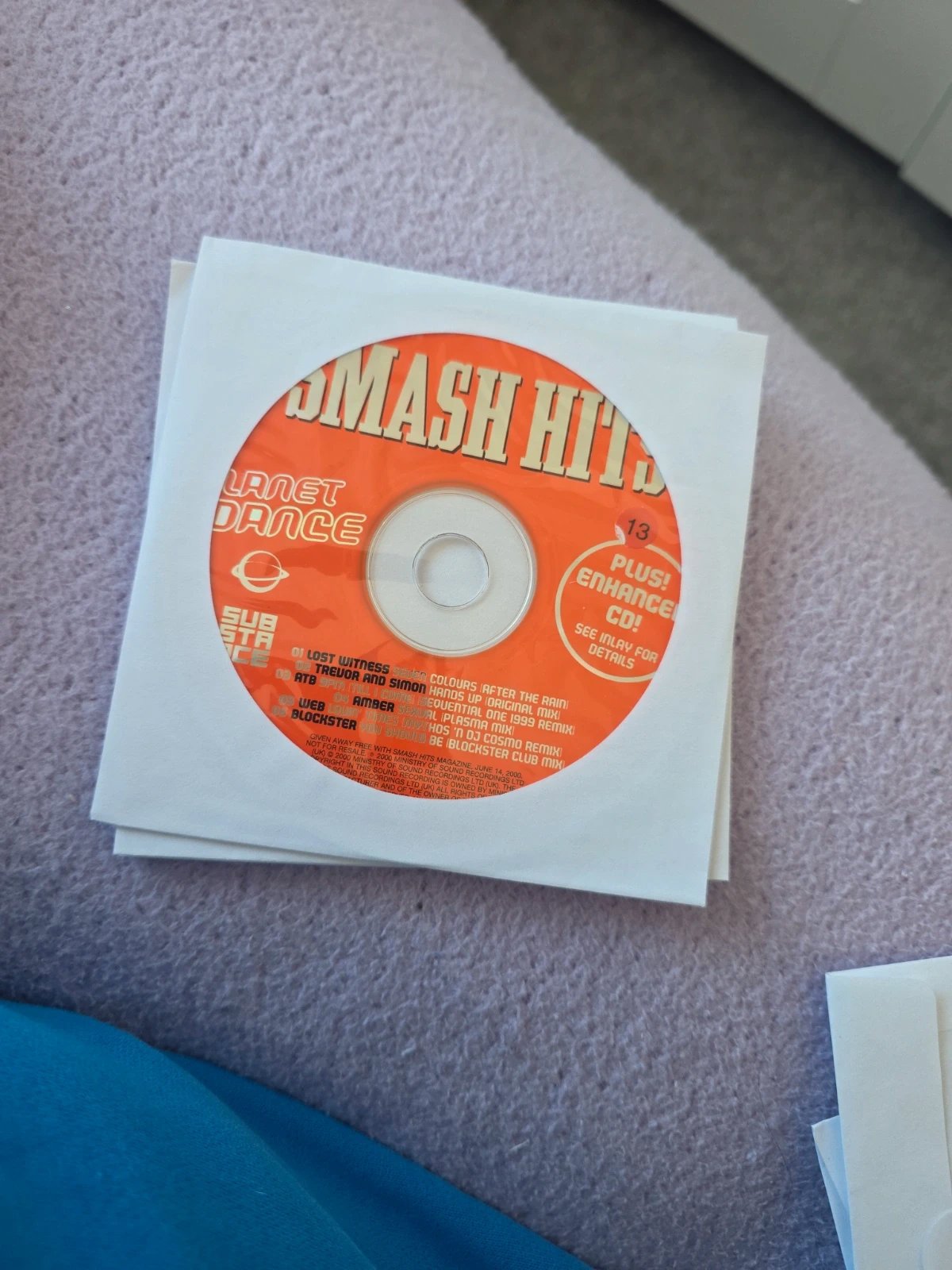Smash Hits CDs, Unbranded, One Size, Excellent condition — preloved on SilentSale®
