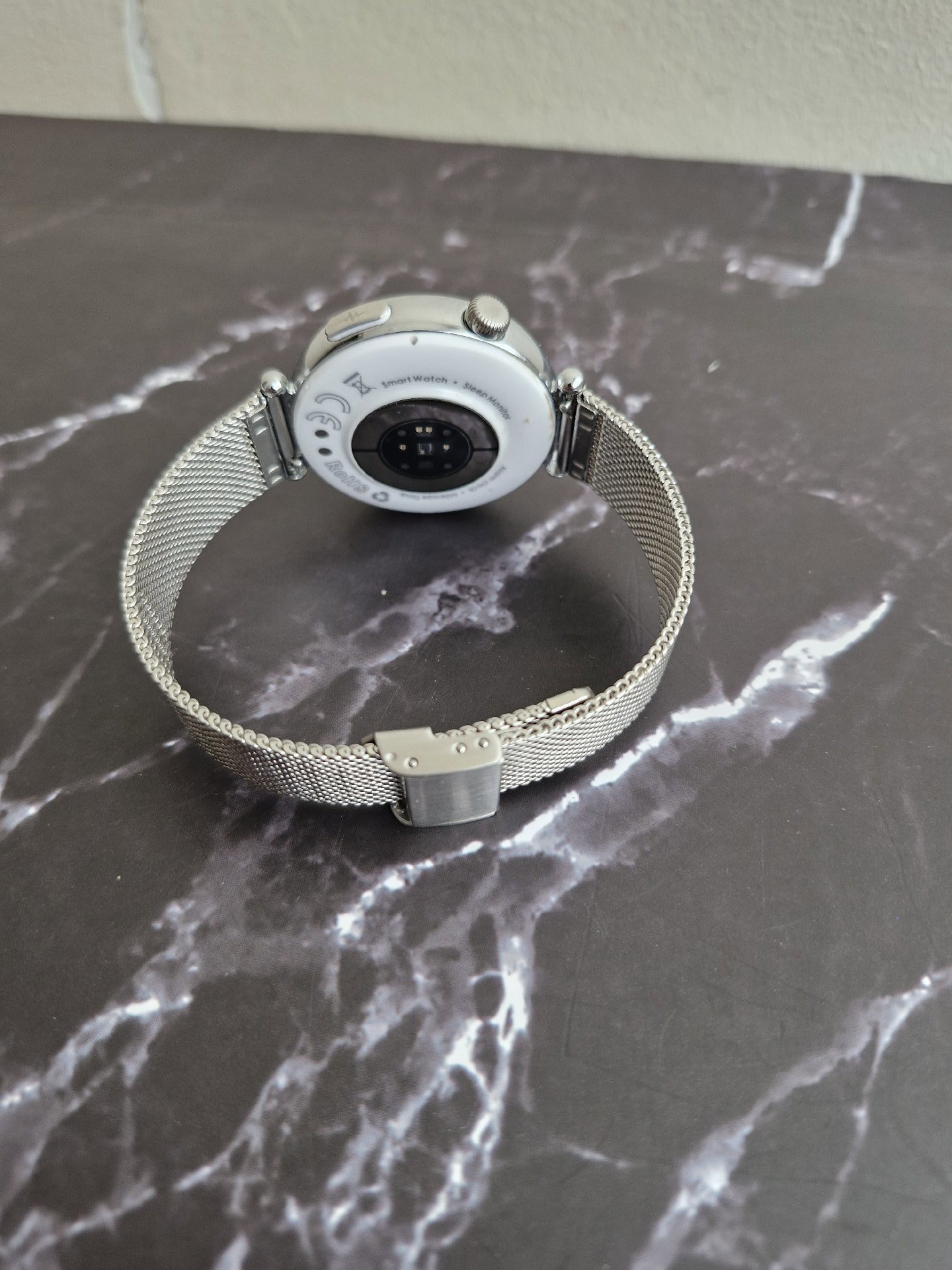 Smart Watch Silver Mesh Strap, Marsyu, One Size, New condition — preloved on SilentSale®