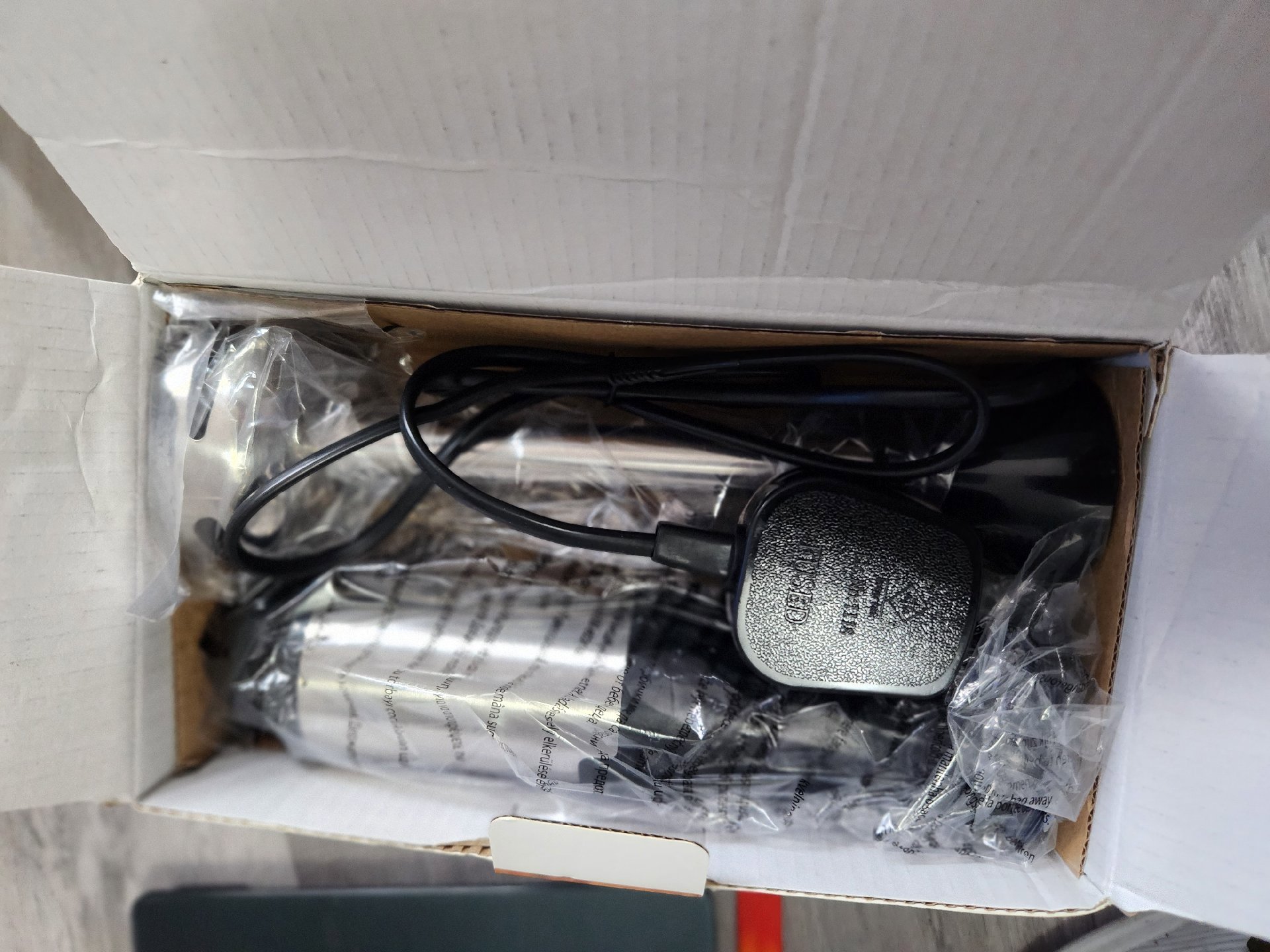 Sokany 4-in-1 Hand Blender, Unbranded, One Size, New condition — preloved on SilentSale®