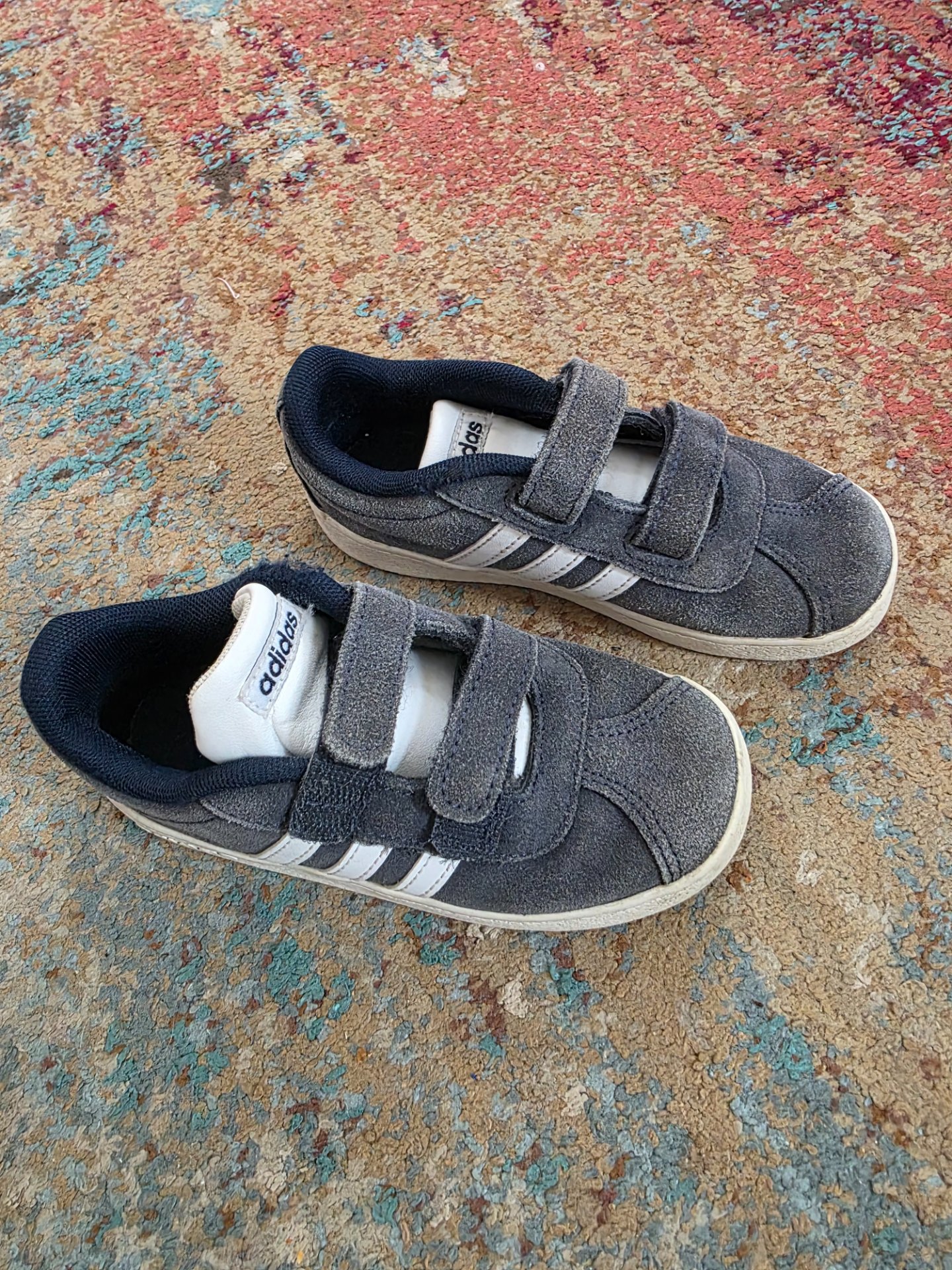 Adidas Kids Grey Suede Trainers Velcro Straps – UK 9K, Adidas, 9, Fair condition — preloved on SilentSale®