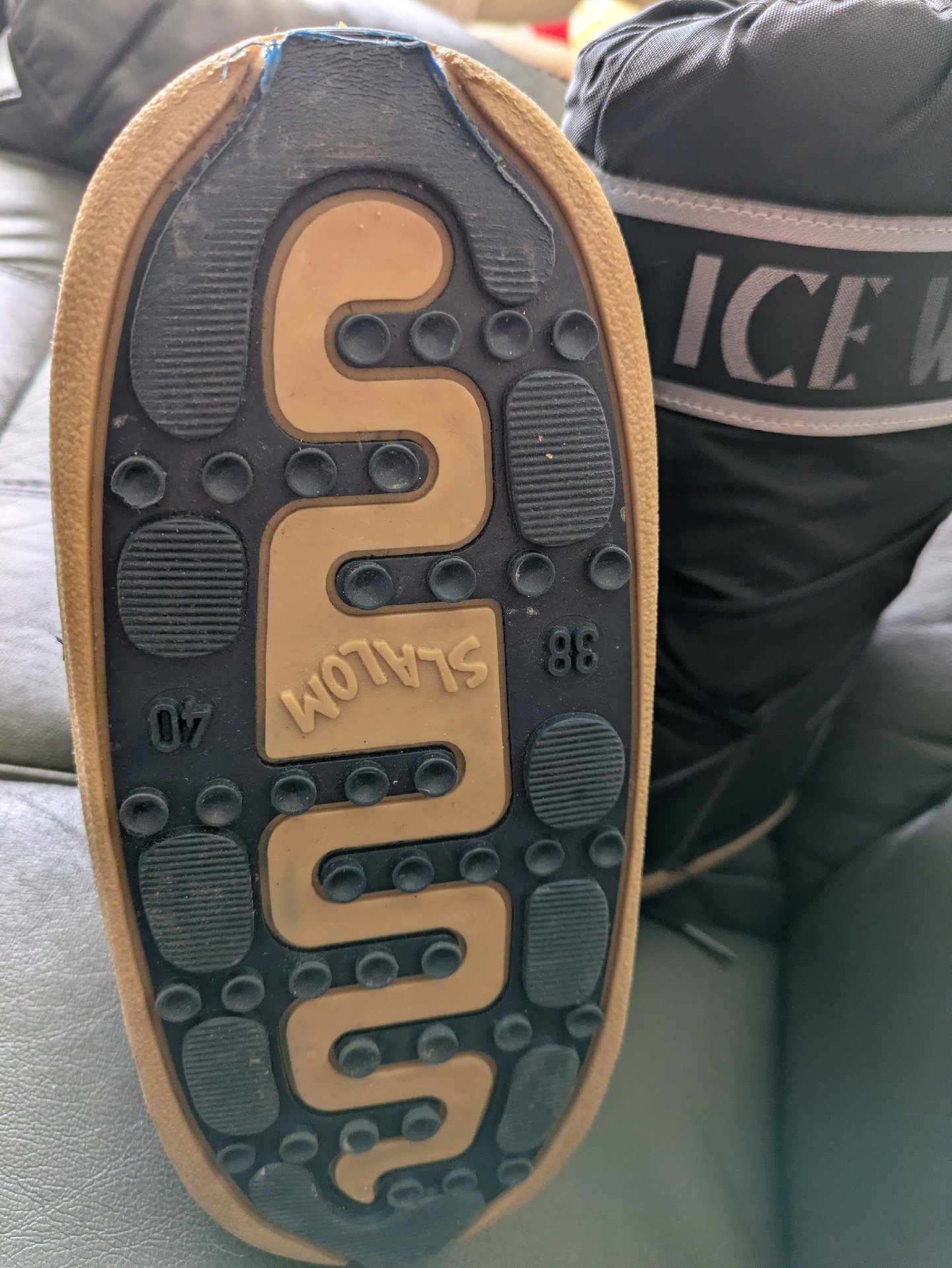 Ice Way Black Winter Snow Boots – UK 7 / EU 40, Ice Way, 7, Excellent condition — preloved on SilentSale®