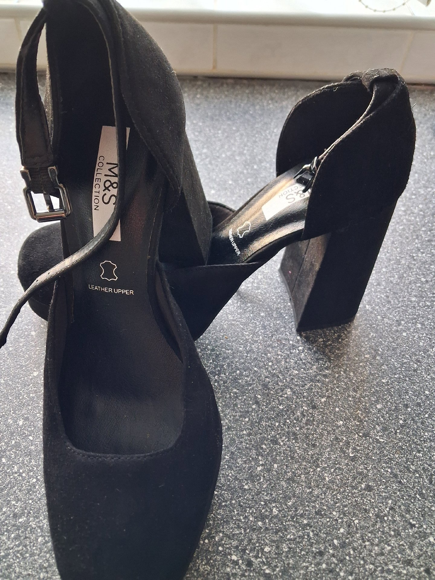 M&S Collection Black Leather Upper Block Heel Shoes – UK 5, M&S Collection, 5, Like New condition — preloved on SilentSale®