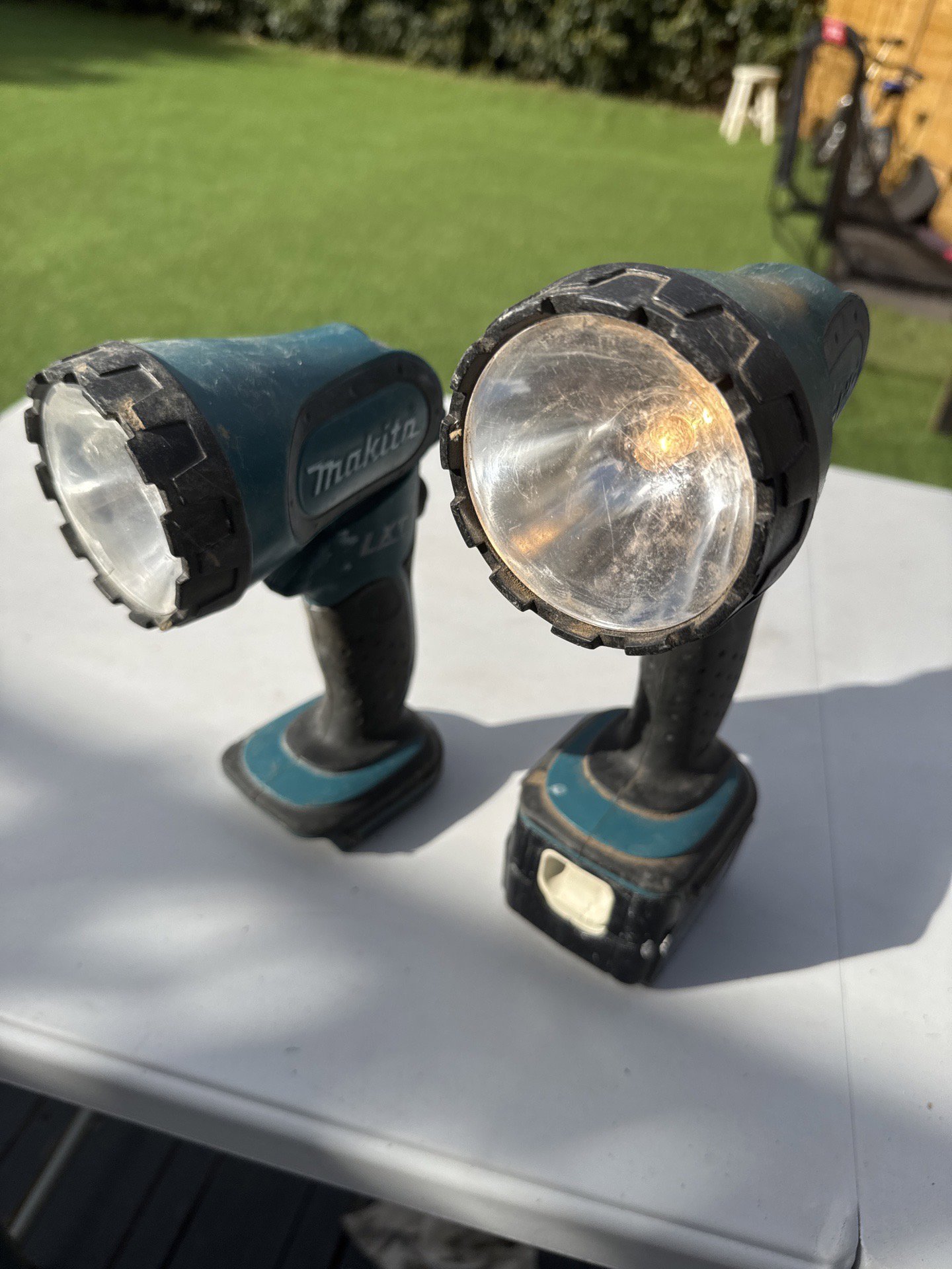 Makita Cordless Work Lights with Battery Adapter, Makita, One Size, Good condition — preloved on SilentSale®