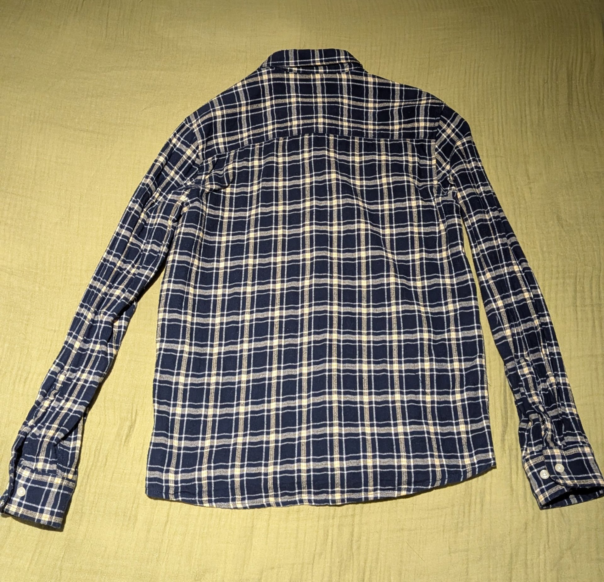 Size M Peacocks men's regular fit plaid shirt, Peacocks, M, Excellent condition — preloved on SilentSale®