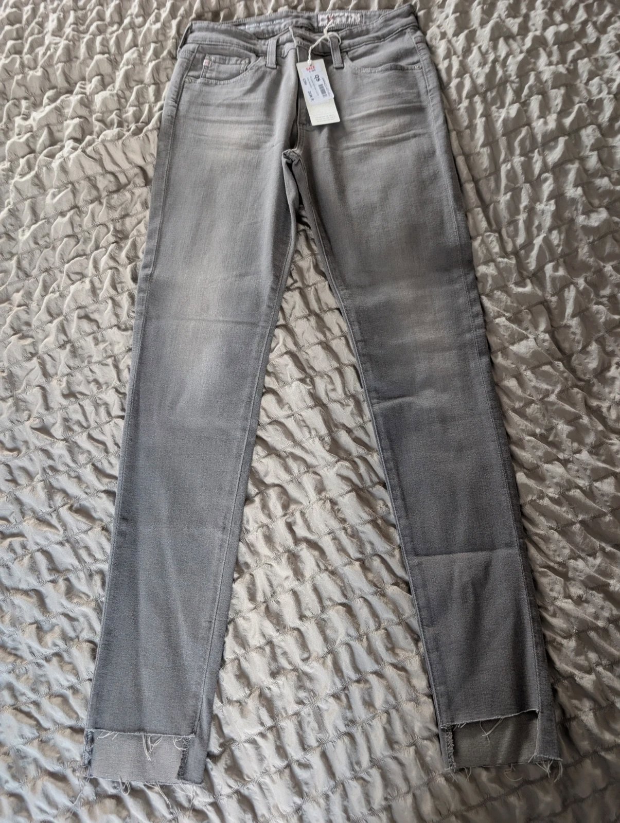 AG Designer Jeans nwt W26 R, Ag Adriano Goldschmied, W26 L30, New condition — preloved on SilentSale®