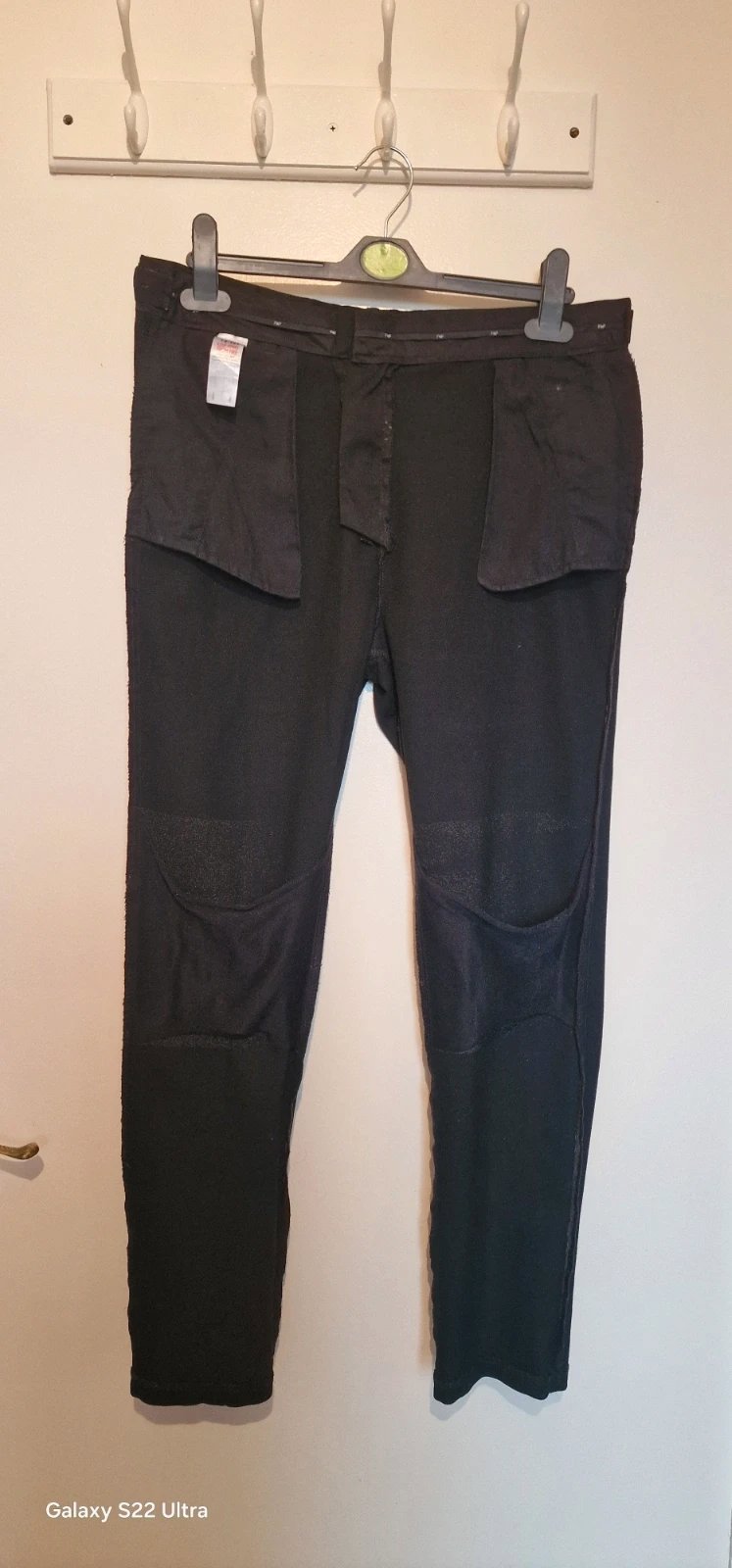Girls trousers, F&F, 15 years / 170 cm, Excellent condition — preloved on SilentSale®