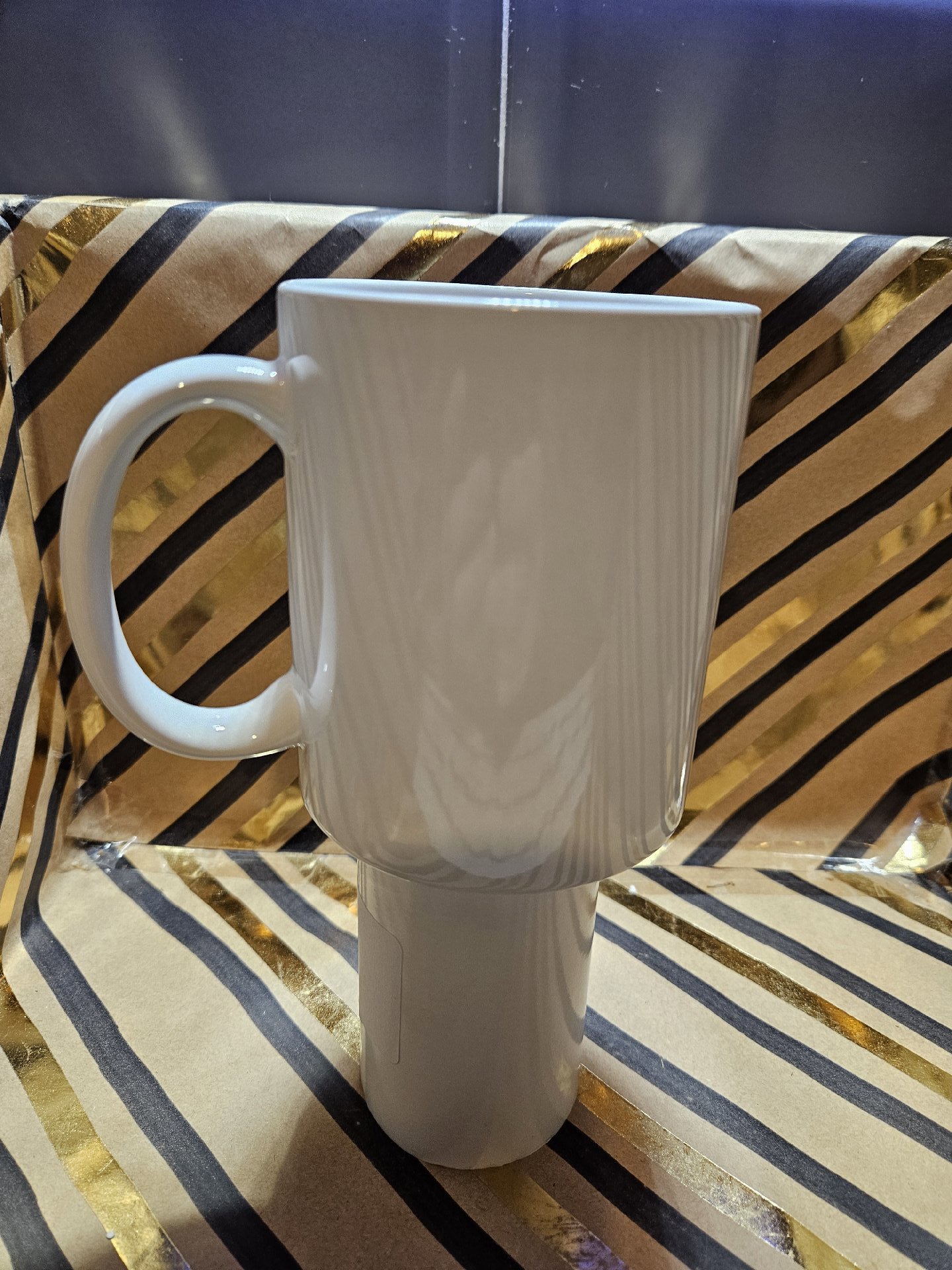 White Ceramic Mug with 'Never Let Anyone Dull Your Sparkle' Print, Unbranded, One Size, New condition — preloved on SilentSale®
