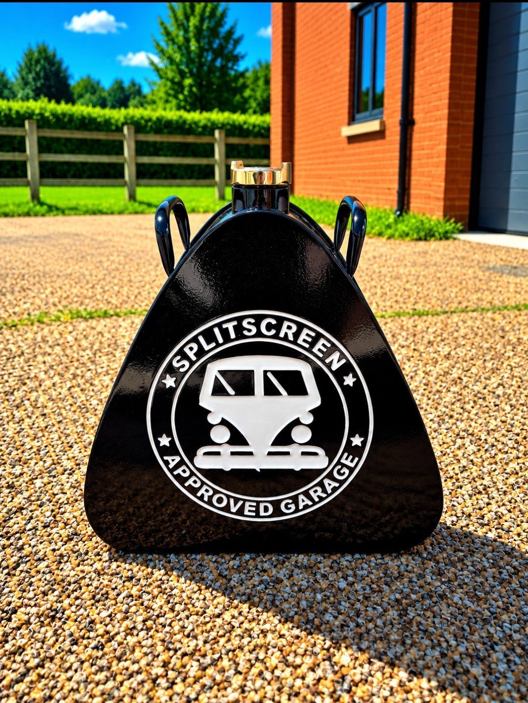 VW Spilt Screen Metal Black/White Petrol Can , Volkswagen, Medium, New condition — preloved on SilentSale®