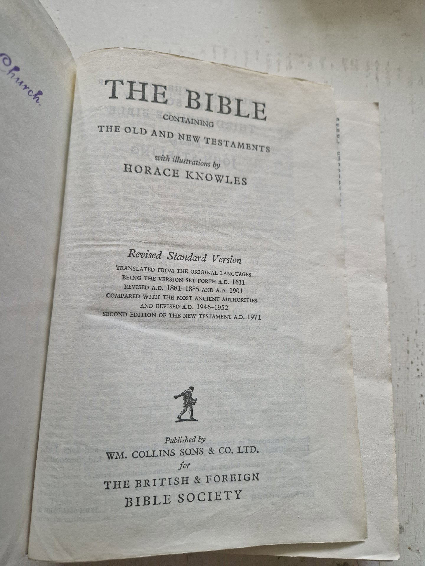 Revised Standard Version (RSV) Bible, hardcover edition, Vintage, Hardback, Excellent condition — preloved on SilentSale®