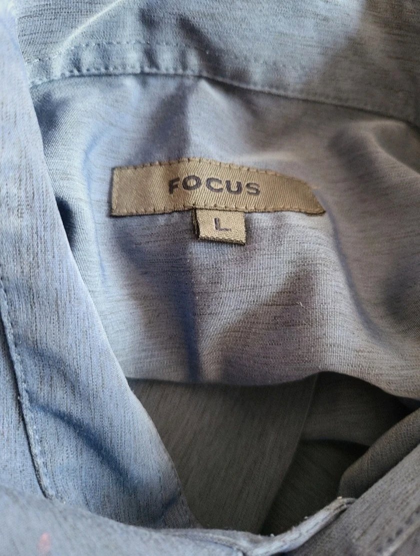 Men's shirt size L long sleeved 2tone, Focus, L, Excellent condition — preloved on SilentSale®