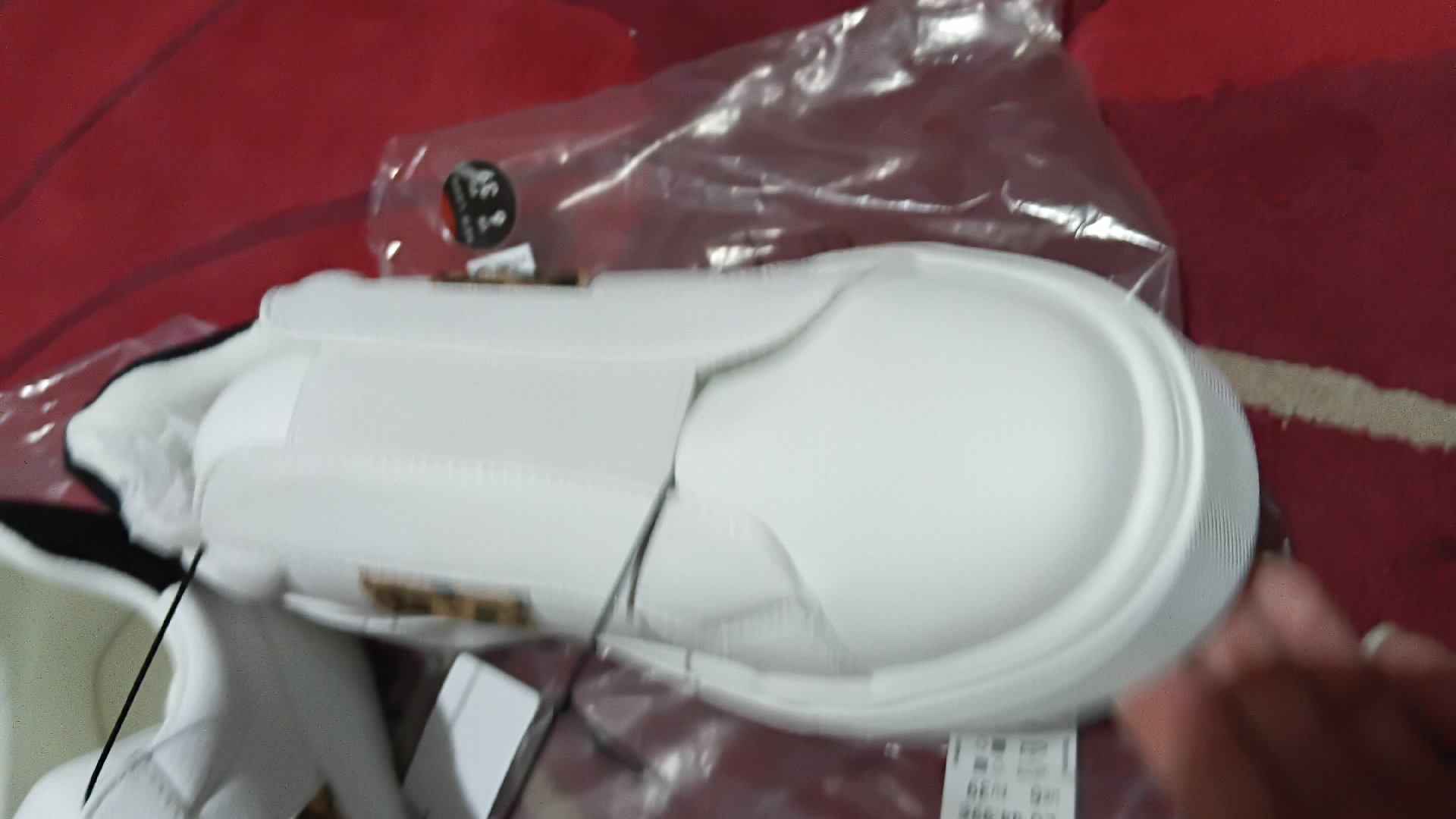 New Look Marvel White Slip On Trainers – UK 6, New Look, 6, New condition — preloved on SilentSale®