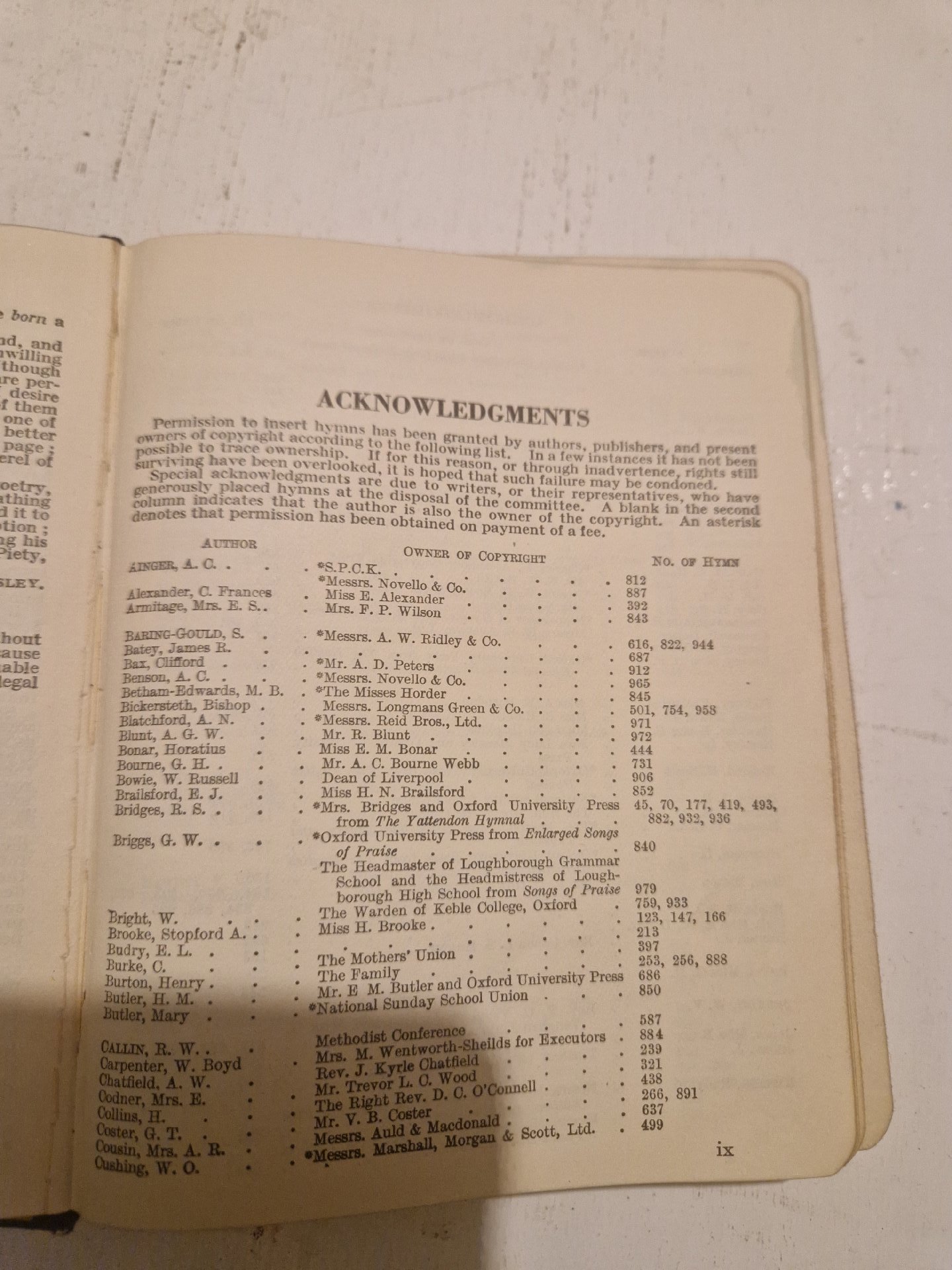 Leather-bound book titled 'The Methodist Hymn Book', Unbranded, One Size, Excellent condition — preloved on SilentSale®