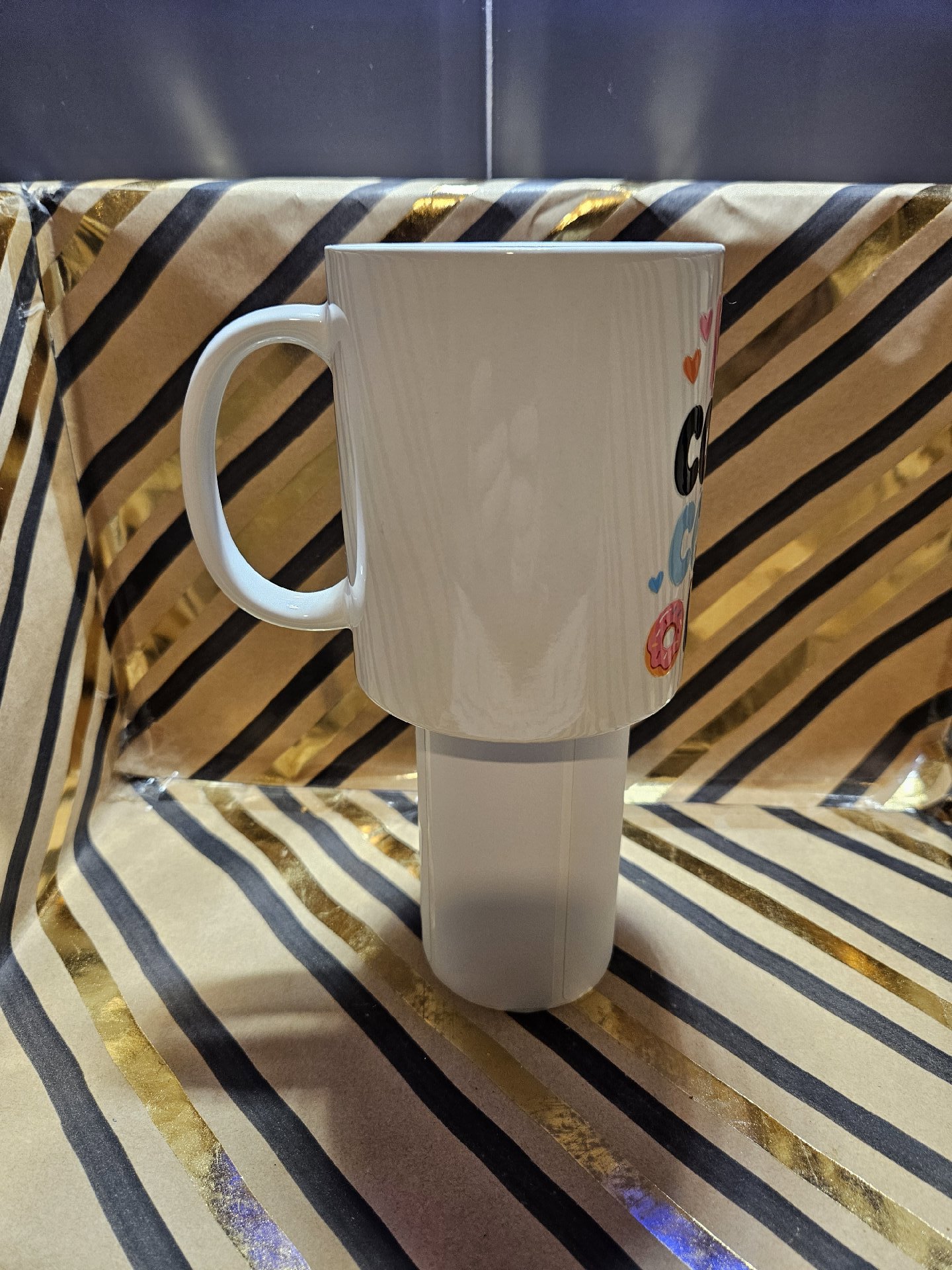 Ceramic Mug Hot Coffee Cold Heart Design, Unbranded, One Size, New condition — preloved on SilentSale®