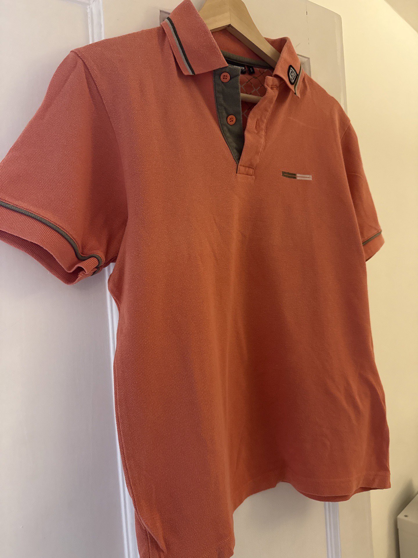 Golf Junkie Orange Polo Shirt – Size S, Golf Junkie, S, Excellent condition — preloved on SilentSale®