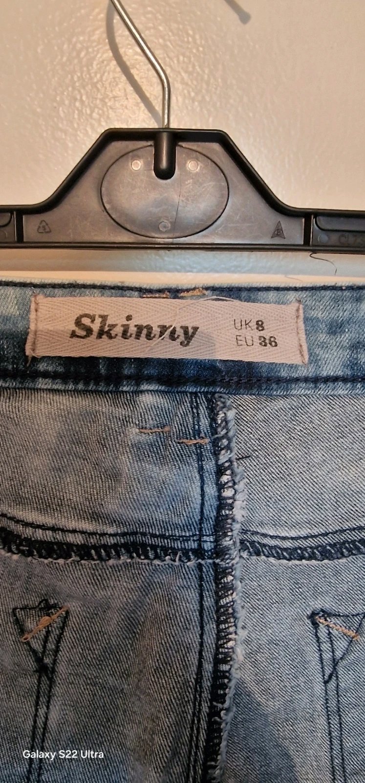 Womens jeans, New Look, S / UK 8-10, Excellent condition — preloved on SilentSale®