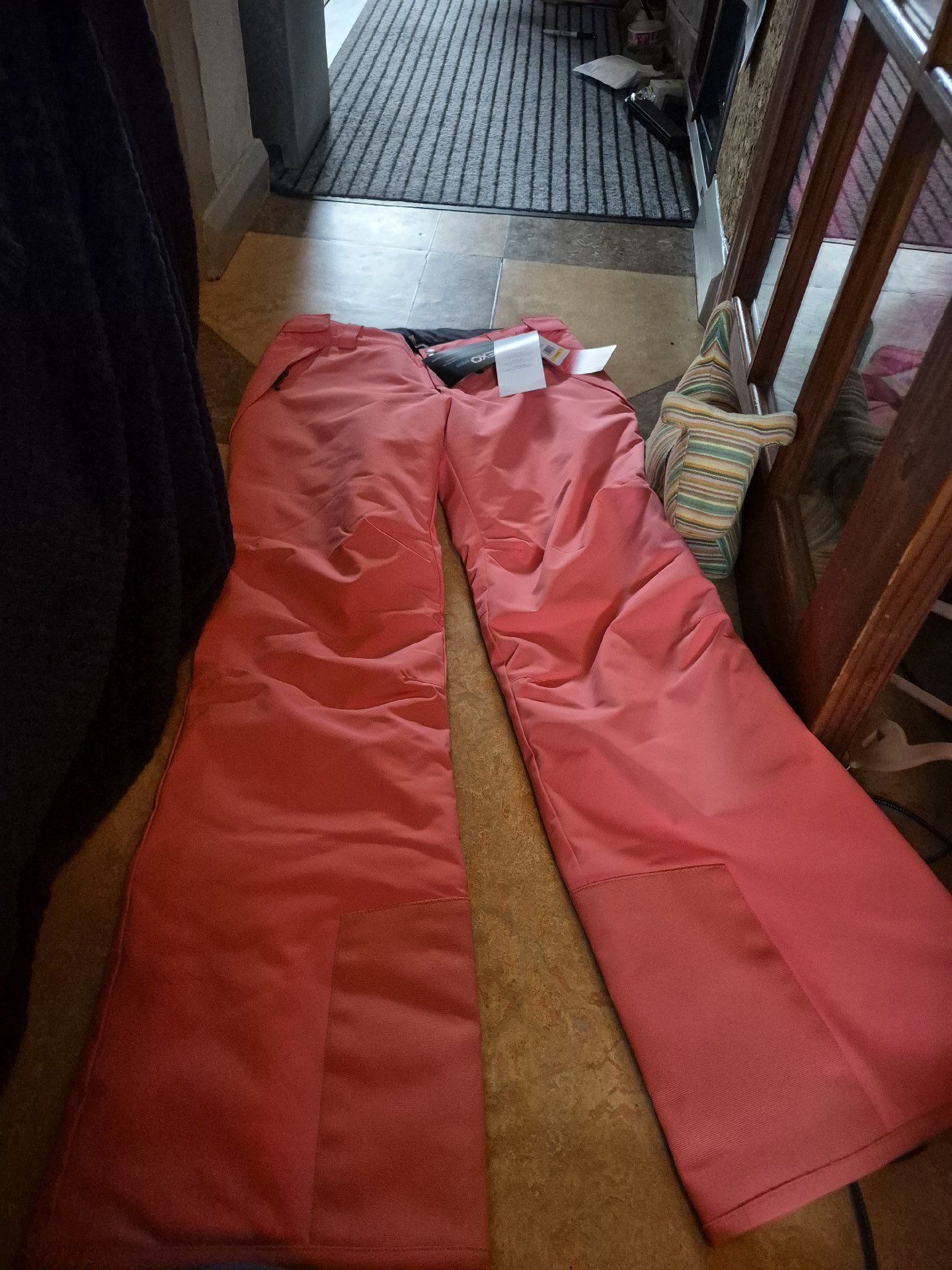 Spyder Women Pink Section Ski Pants – Size M, Spyder, M, New condition — preloved on SilentSale®