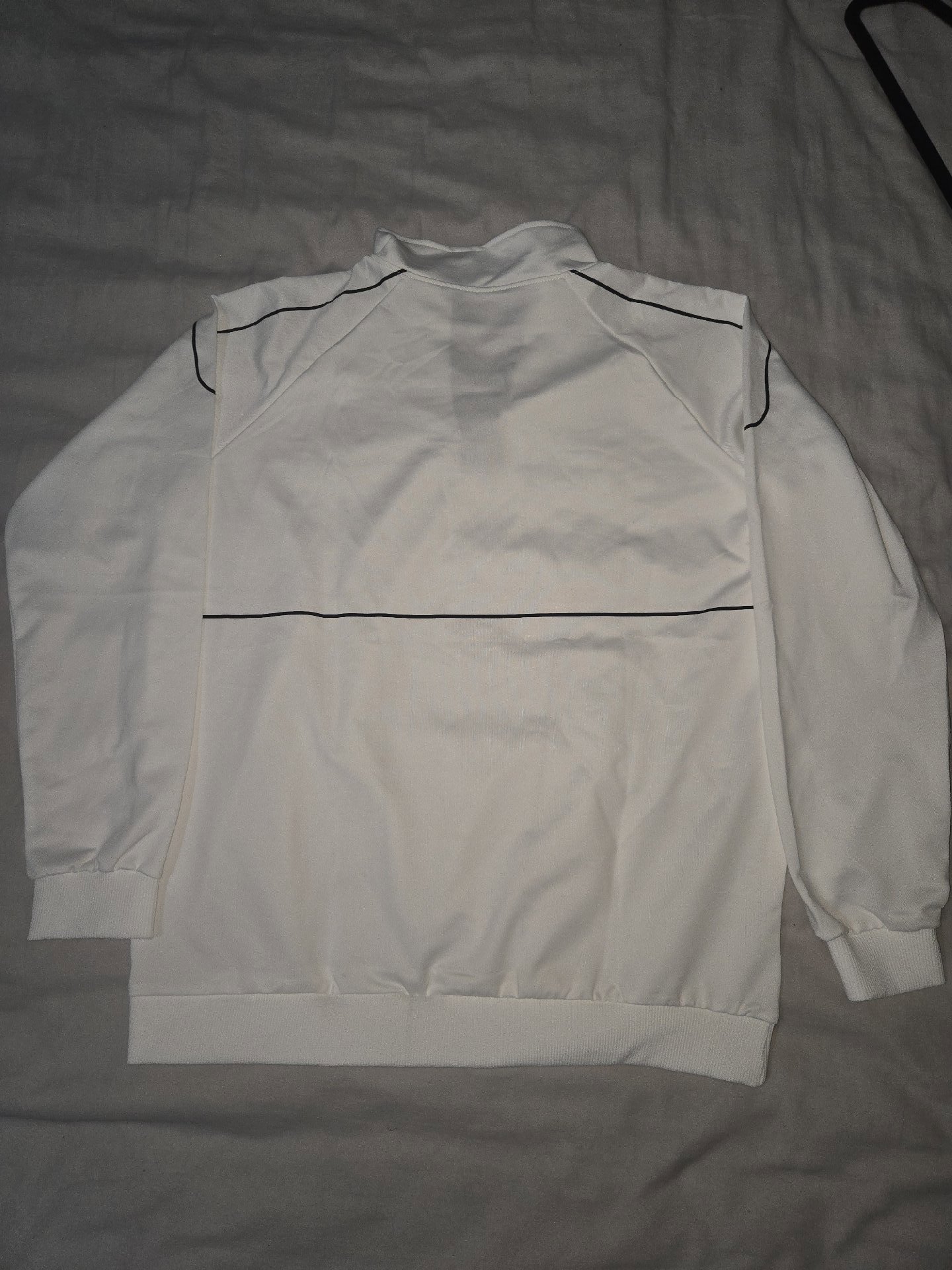 Beedee White Half Zip Sweatshirt with Black Piping, Beedee, S, Excellent condition — preloved on SilentSale®
