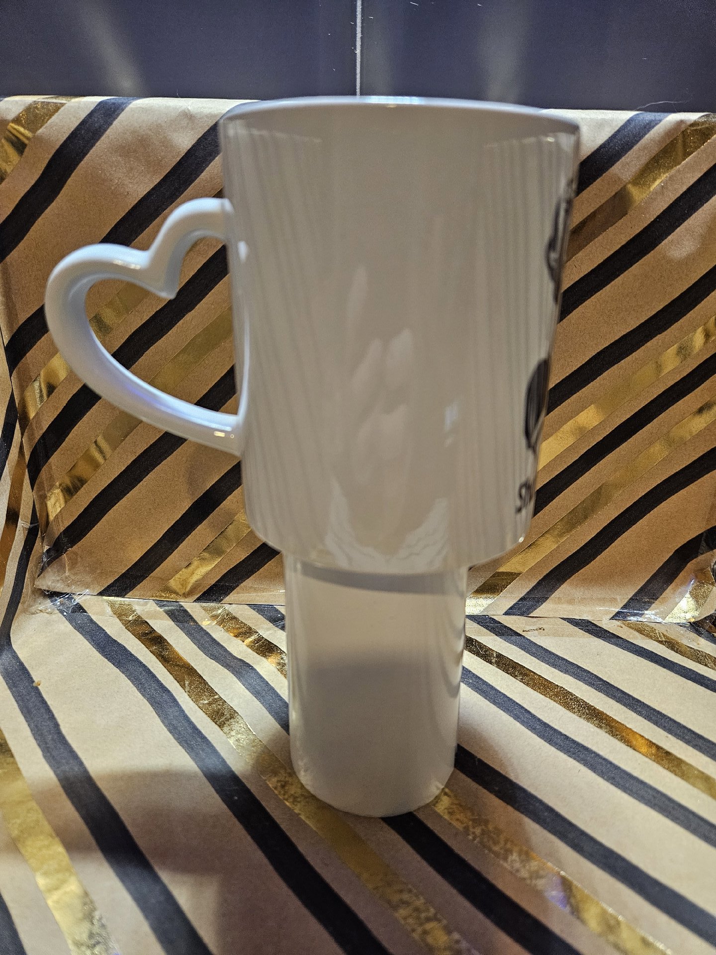 Ceramic Mug With Heart Handle and Funny Cupcake Quote, Unbranded, One Size, New condition — preloved on SilentSale®