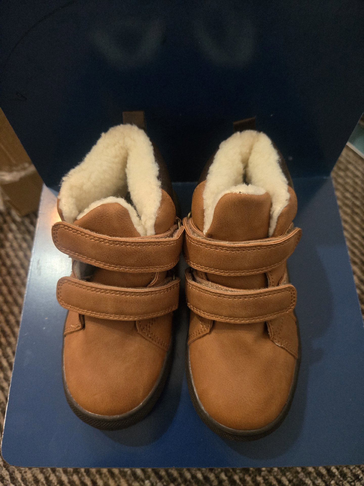 Brown Kids Winter Boots with Faux Fur Lining, Unbranded, 10, New condition — preloved on SilentSale®