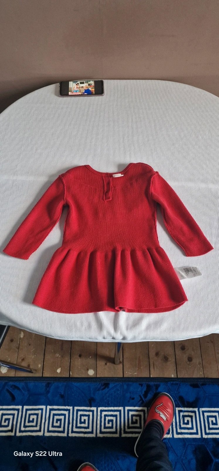 Girls dress, H&M, 6-9 months / 68 cm, Excellent condition — preloved on SilentSale®