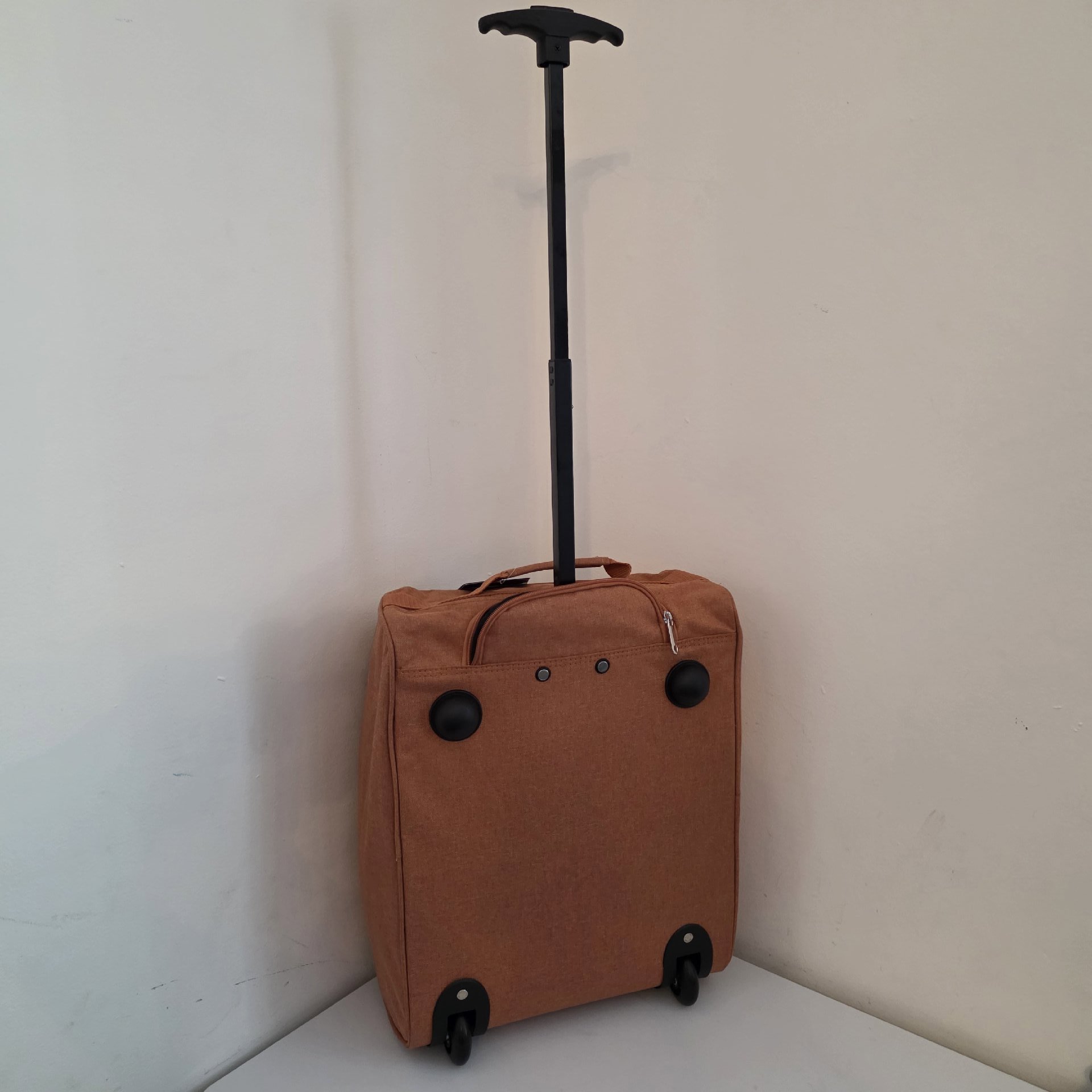 Lugg Brown Soft Fabric Travel Bag with Front Pocket, Lugg, Medium, New condition — preloved on SilentSale®