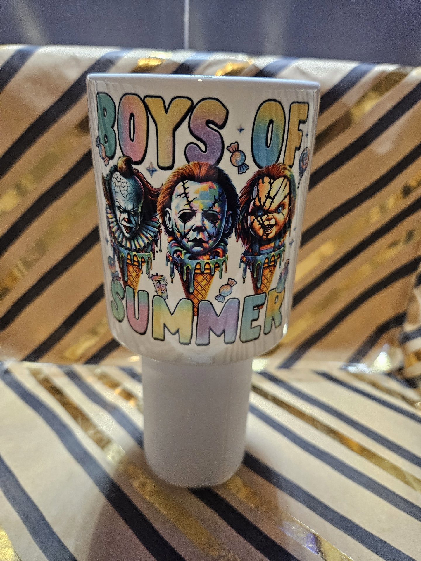 Boys Of Summer Ceramic Mug with Heart Handle, Unbranded, One Size, New condition — preloved on SilentSale®