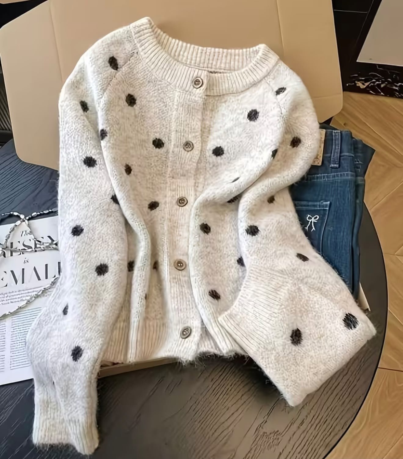 Women's cardigan L, Unbranded, 16, New condition — preloved on SilentSale®