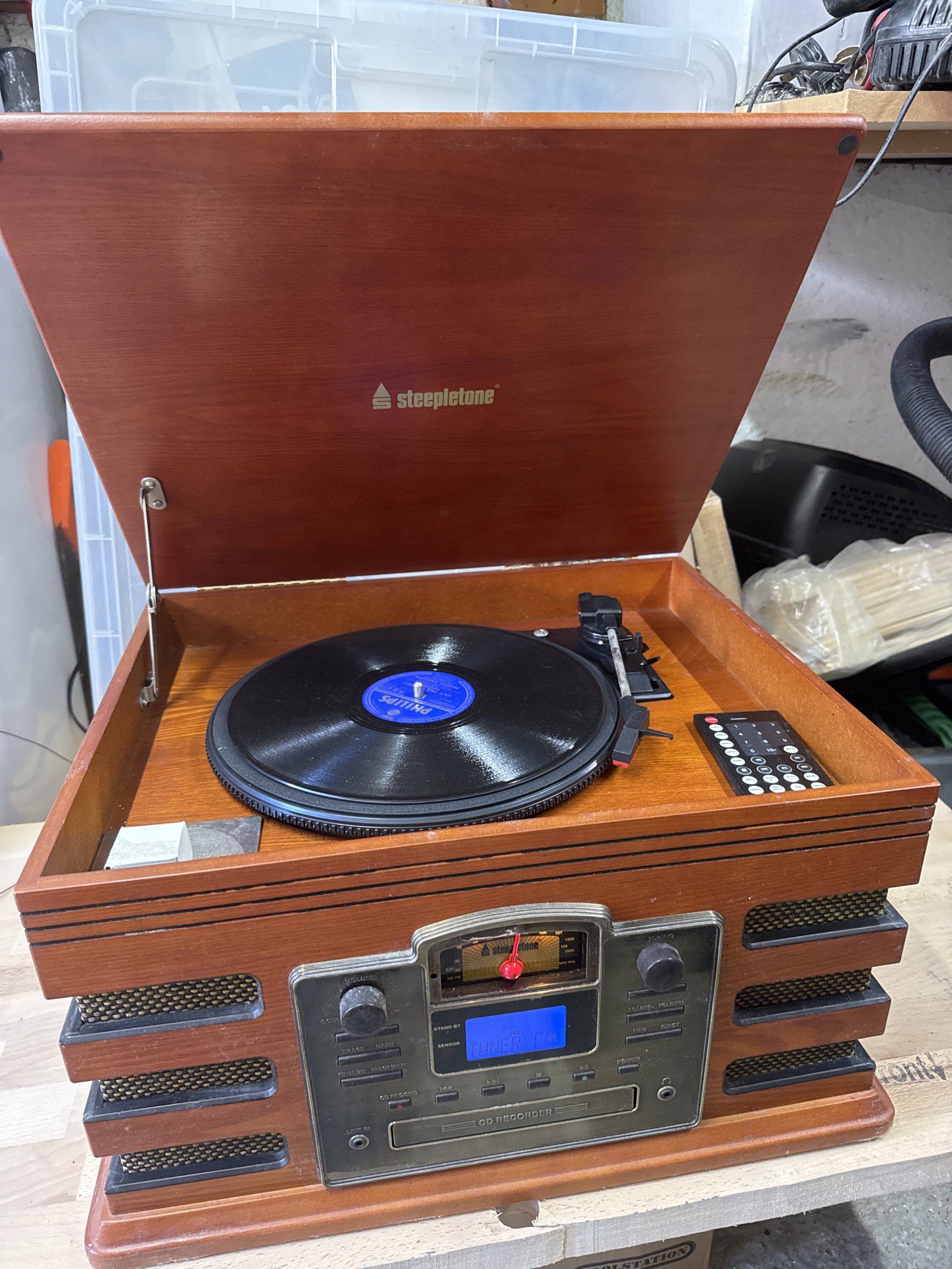 Steepletone Vintage Style Wooden Record Player with Cassette and Radio, Steepletone, One Size, Good condition — preloved on SilentSale®