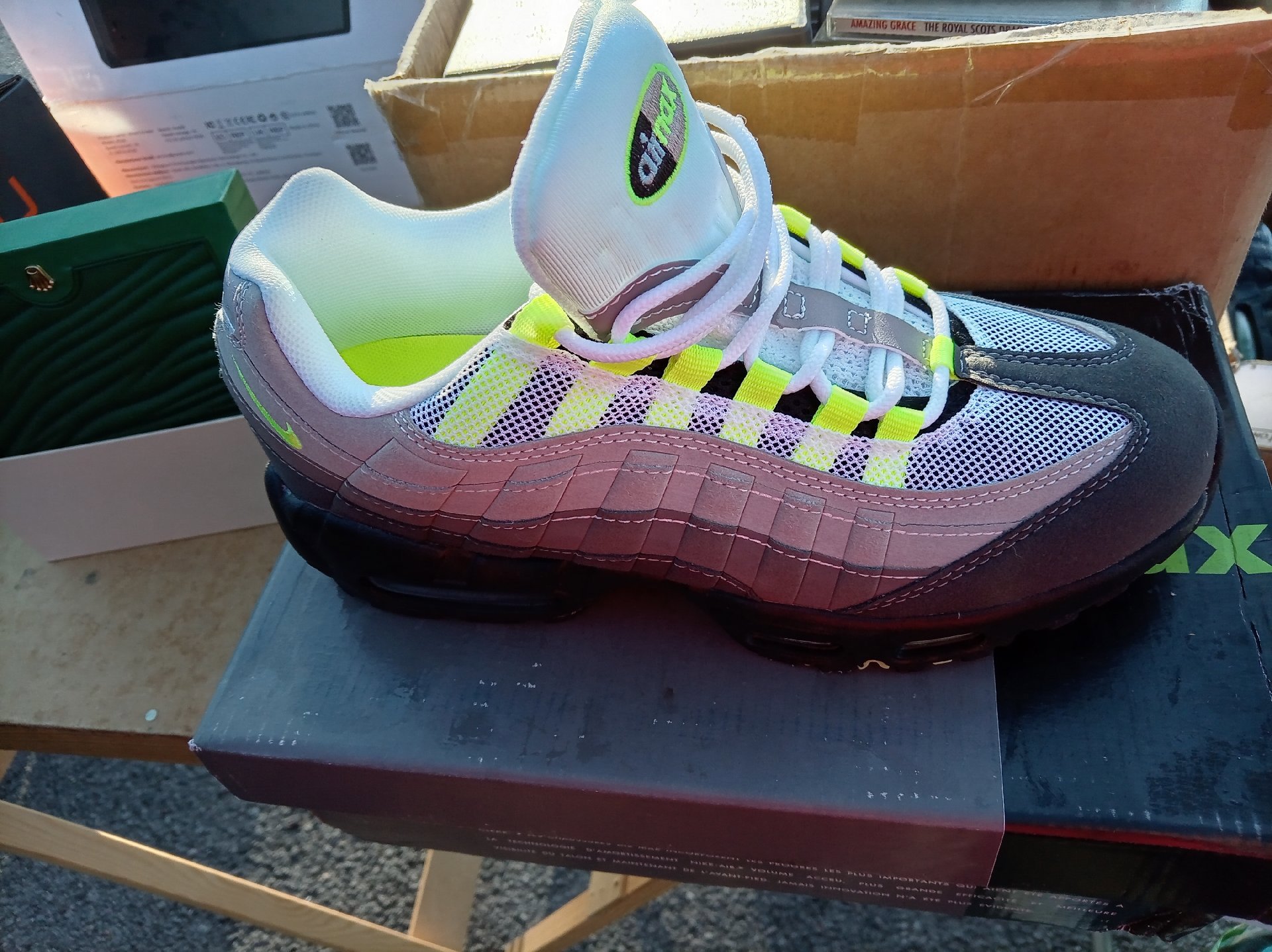 Nike Air Max 95 TT Dull Grey Black Fluorescent Green Trainers – UK 8.5, Nike, 8.5, New condition — preloved on SilentSale®