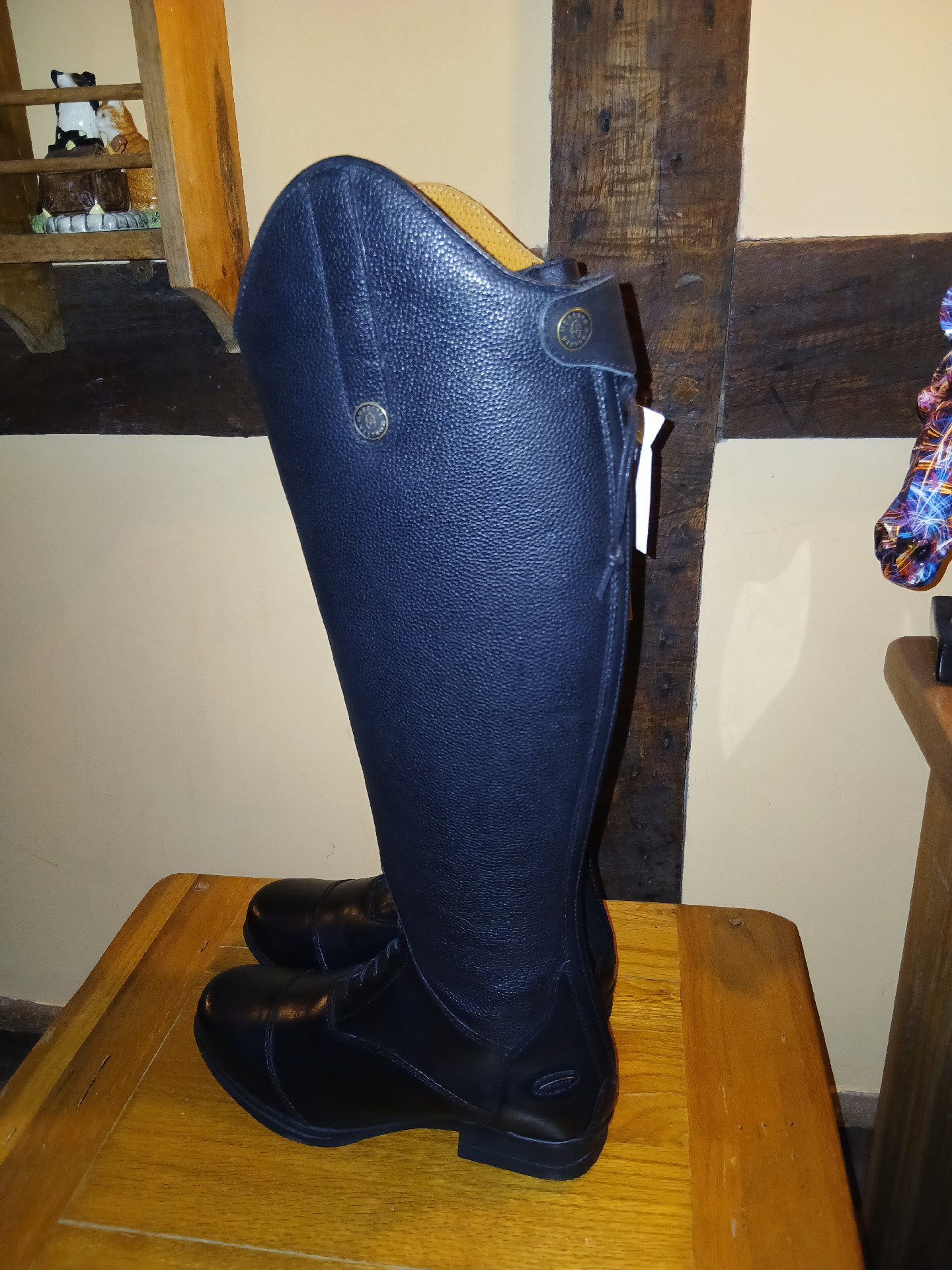 Black Leather Riding Boots – Size 7, Shires, Custom, New condition — preloved on SilentSale®