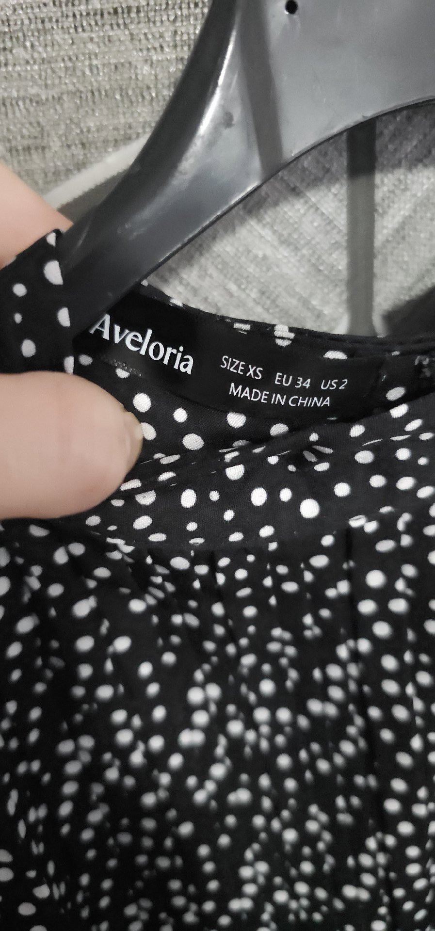 Black Polka Dot Long Sleeve Midi Dress, Aveloria, XS, New condition — preloved on SilentSale®