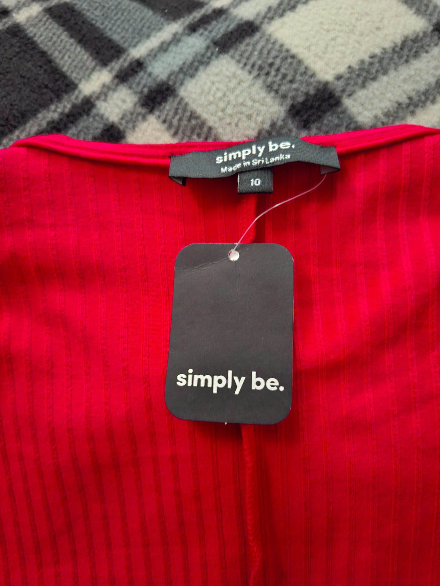 Simply Be Red Long Sleeve Midi Dress with Tie Waist – Size 10, Simply Be, 10, New condition — preloved on SilentSale®