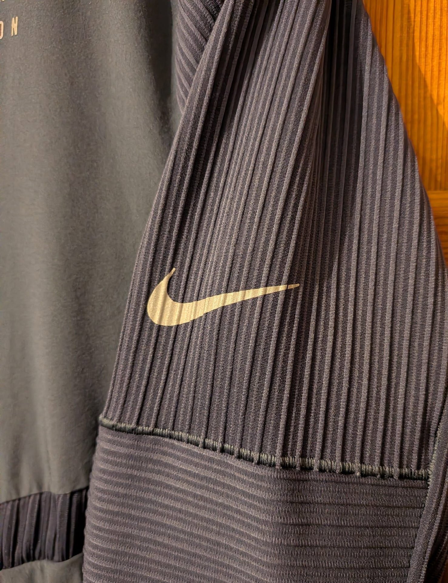 Nike Running Division Grey Lightweight Running Jacket, Nike, L, New condition — preloved on SilentSale®