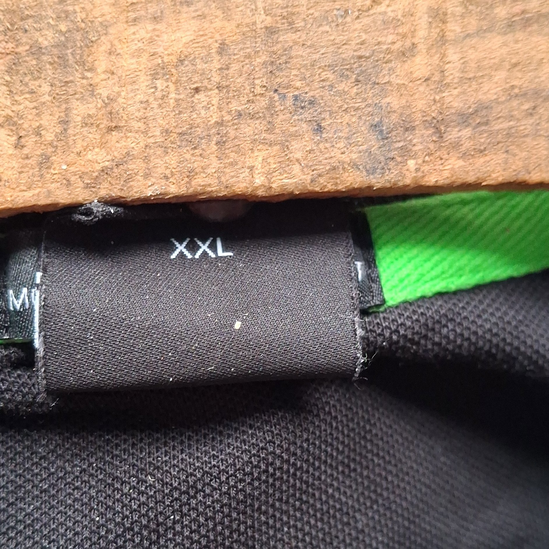Hugo Boss Black Polo Shirt – XXL, Hugo Boss, XXL, Excellent condition — preloved on SilentSale®