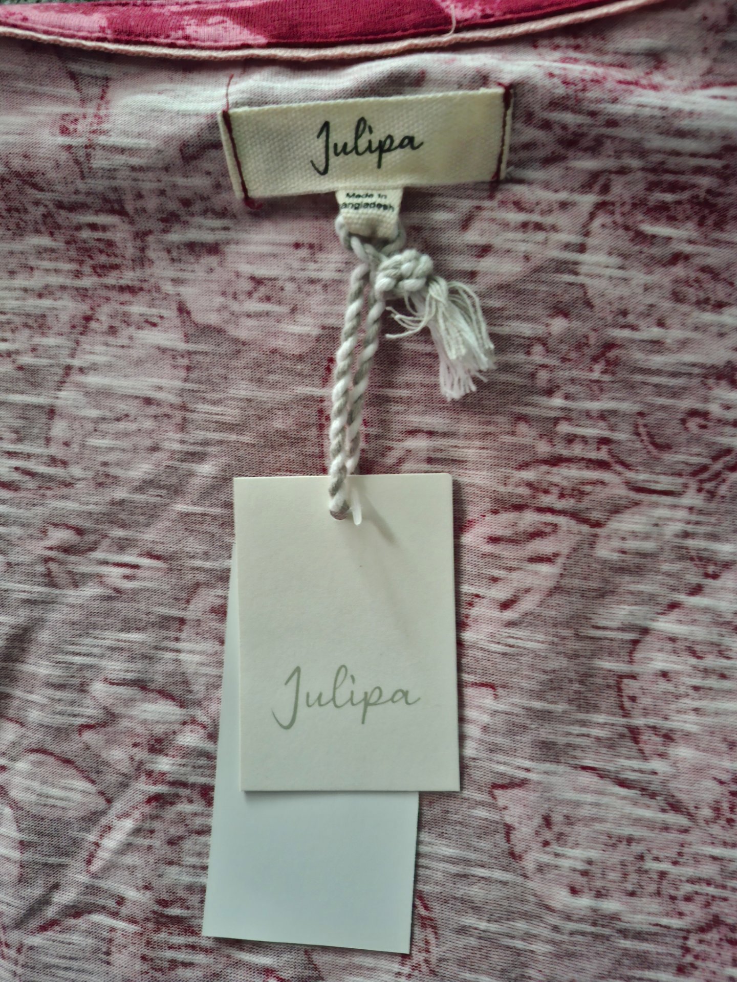 Julipa Red Floral Print  Dress MH166, Julipa, 26, New condition — preloved on SilentSale®