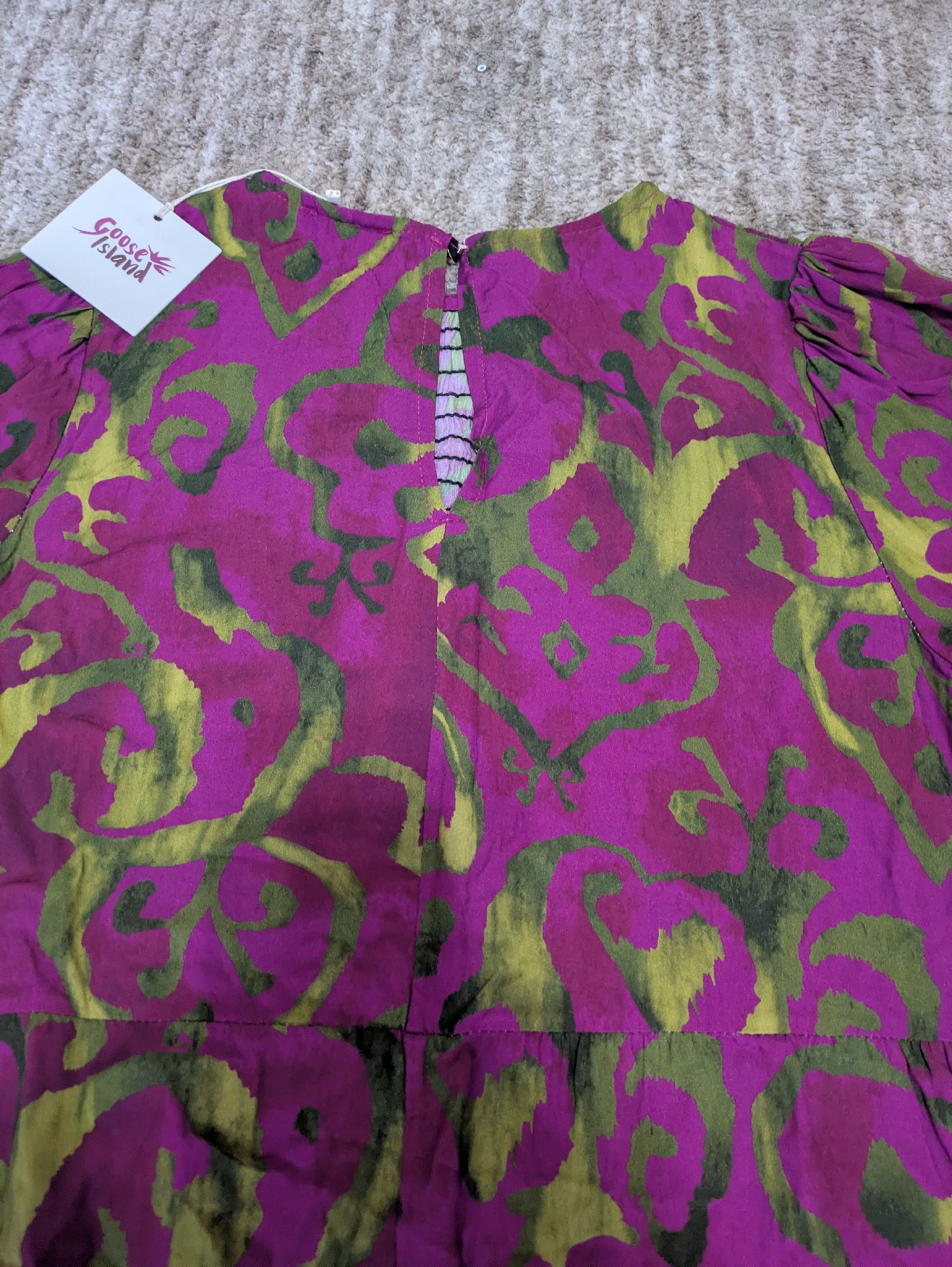 Goose Island Purple Green Patterned Long Sleeve Dress, Goose Island, 10, New condition — preloved on SilentSale®