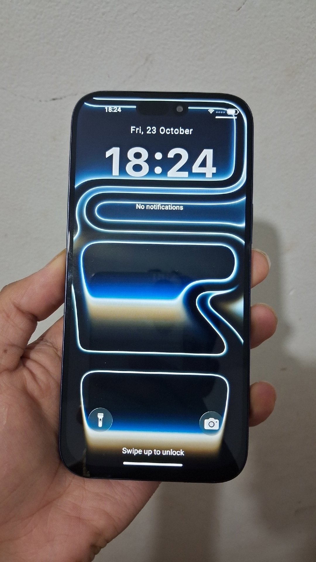 Apple iPhone 17 Pro Max 2TB Blue, Apple, 2TB, Like New condition — preloved on SilentSale®