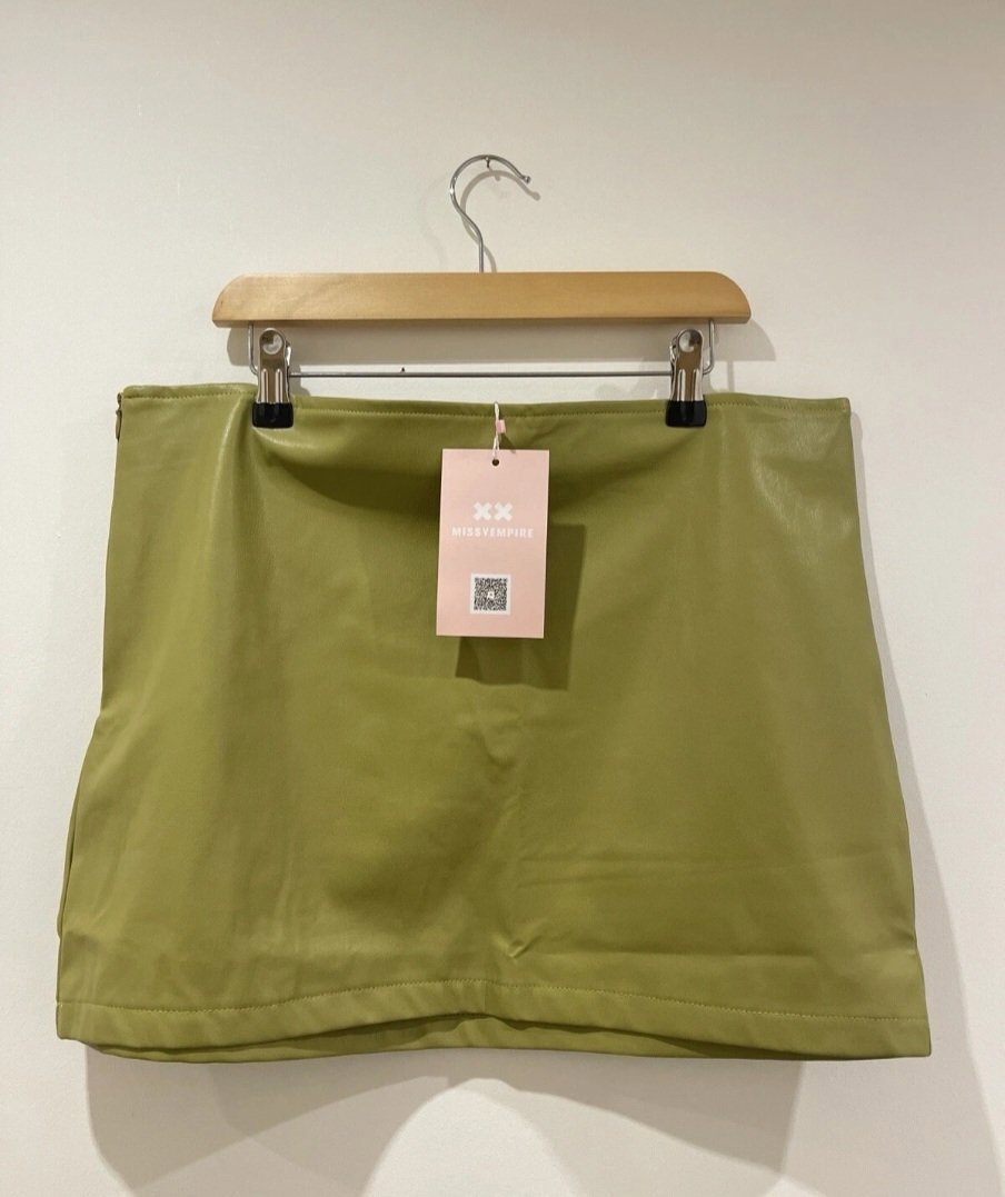 Missy Empire Green Faux Leather Mini Skirt, Missy Empire, 10, New condition — preloved on SilentSale®
