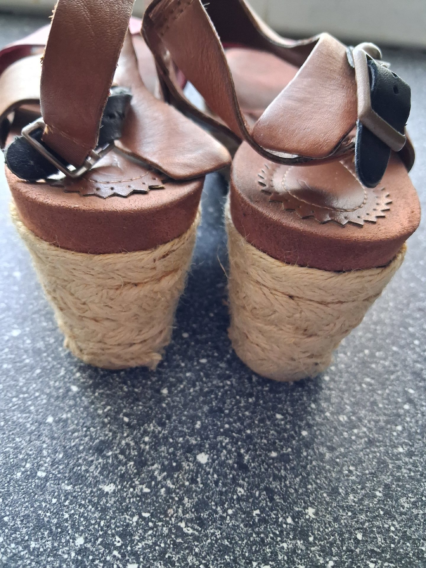 Clarks Brown and Pink Leather Wedge Espadrilles size 4/37– UK 4, Clarks, 4, Good condition — preloved on SilentSale®