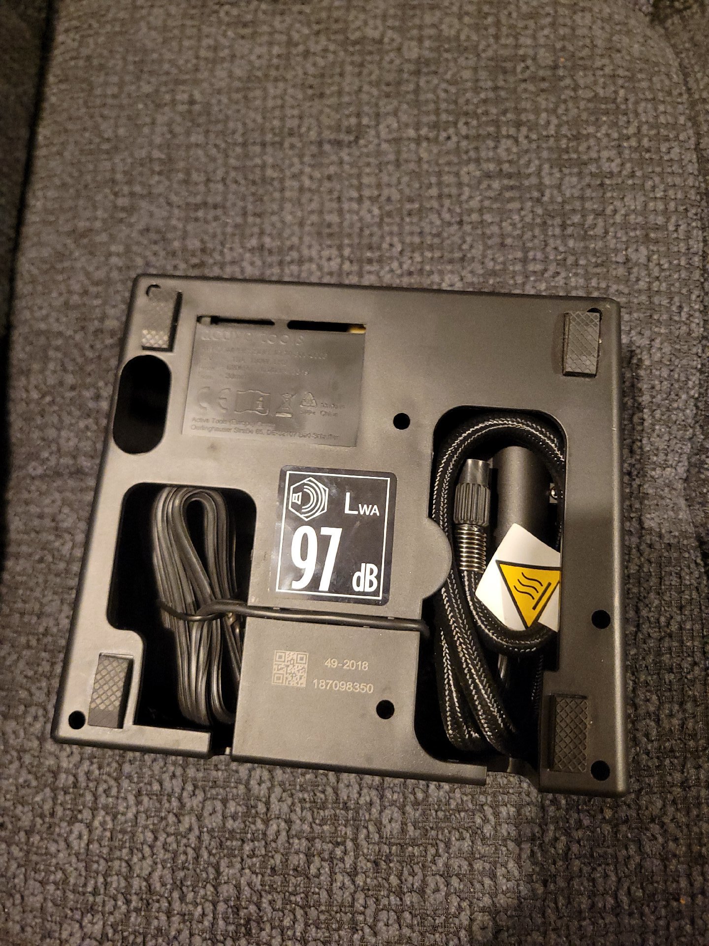 Mercedes-Benz Air Compressor Pump, Mercedes-Benz, One Size, New condition — preloved on SilentSale®