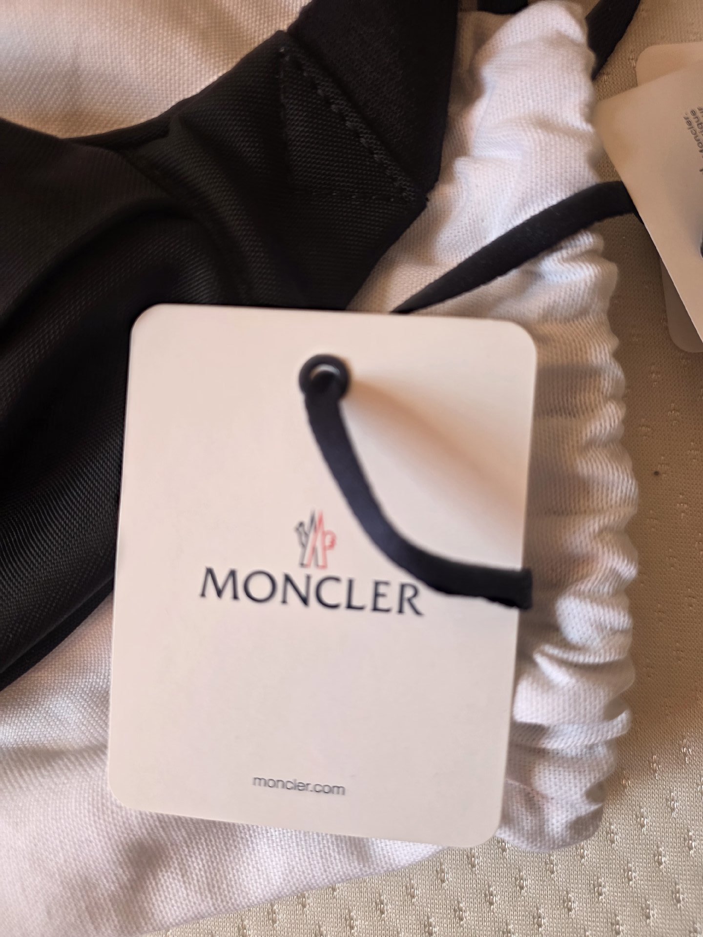 Man's Moncler Black  Durance Small Belt Bag, Moncler, One Size, Like New condition — preloved on SilentSale®