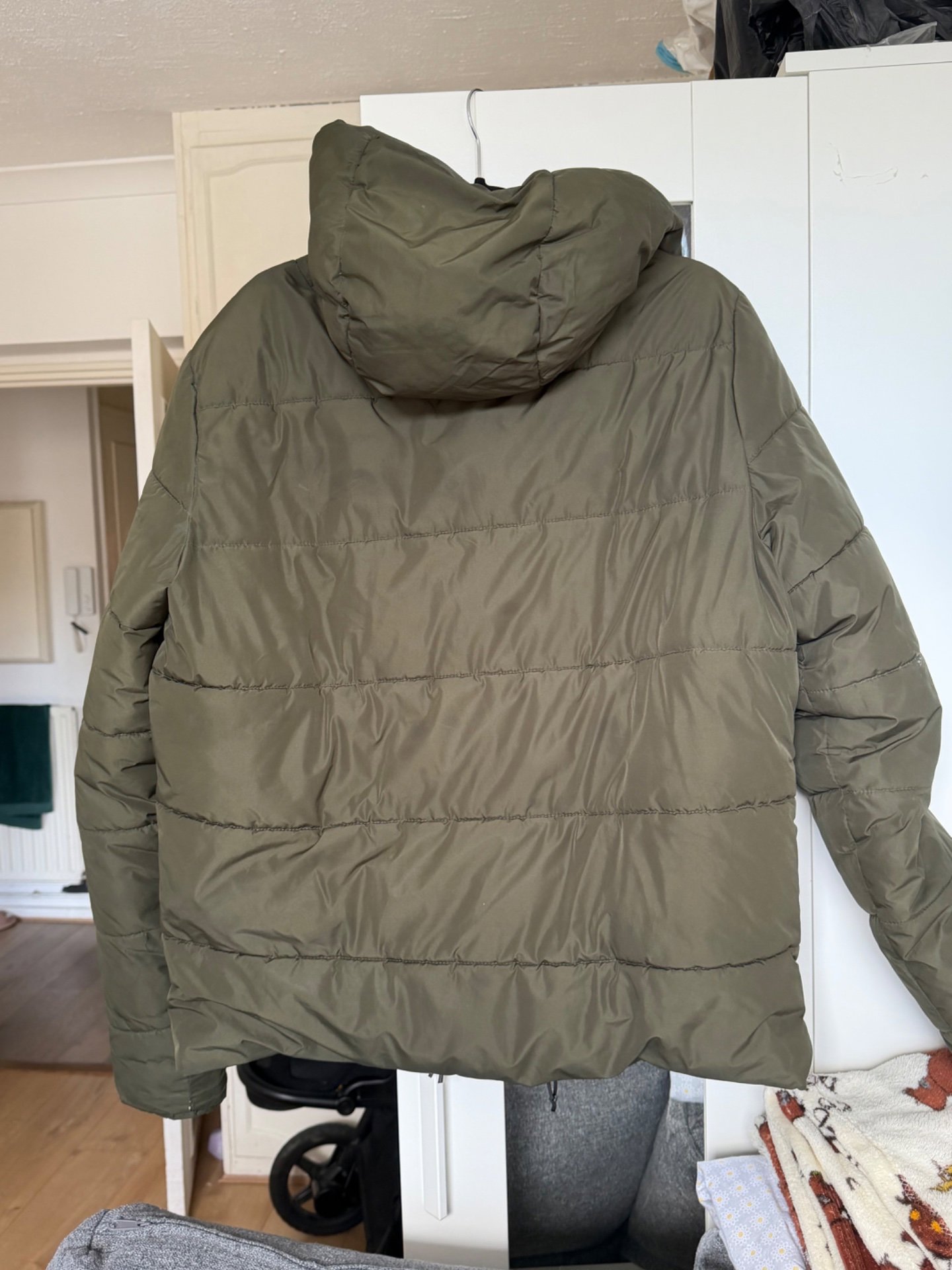 Men’s Superdry Khaki Puffer Jacket – Pre-owned, Superdry, 14, Excellent condition — preloved on SilentSale®